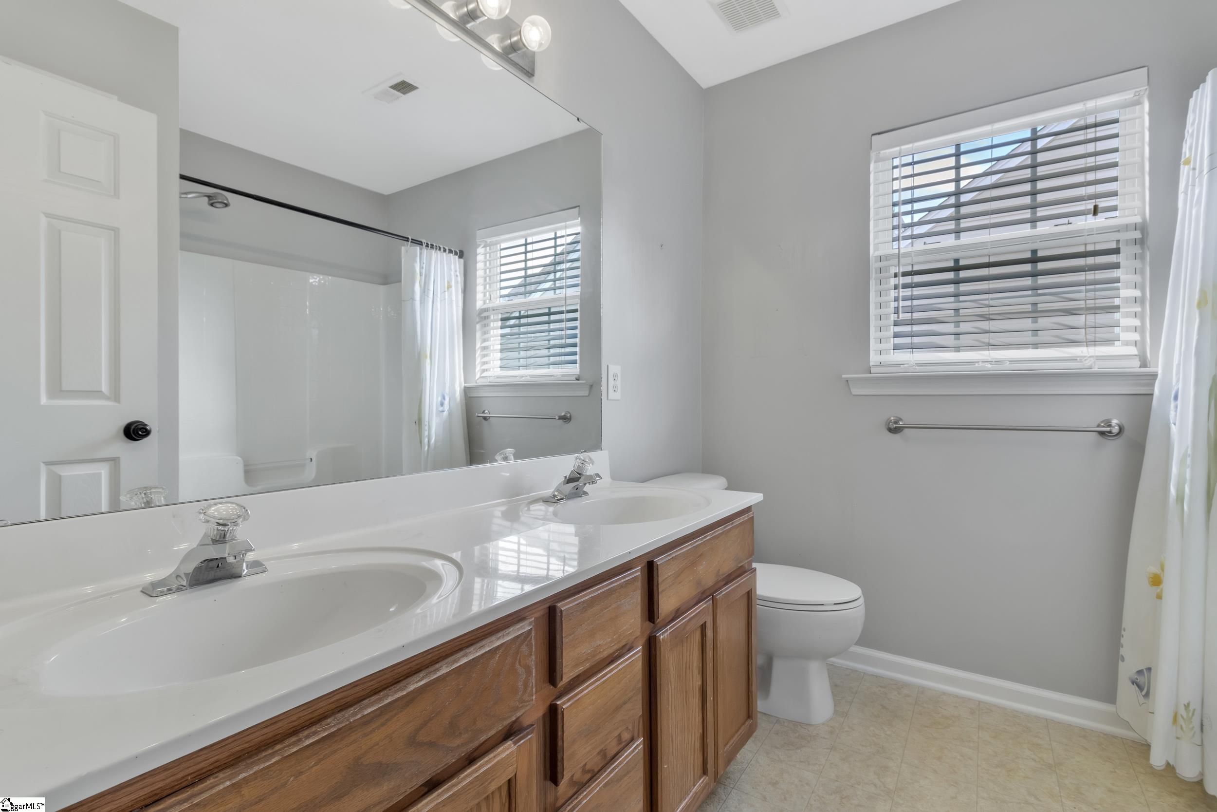 24 N Orchard Farms Avenue Simpsonville, SC 29681