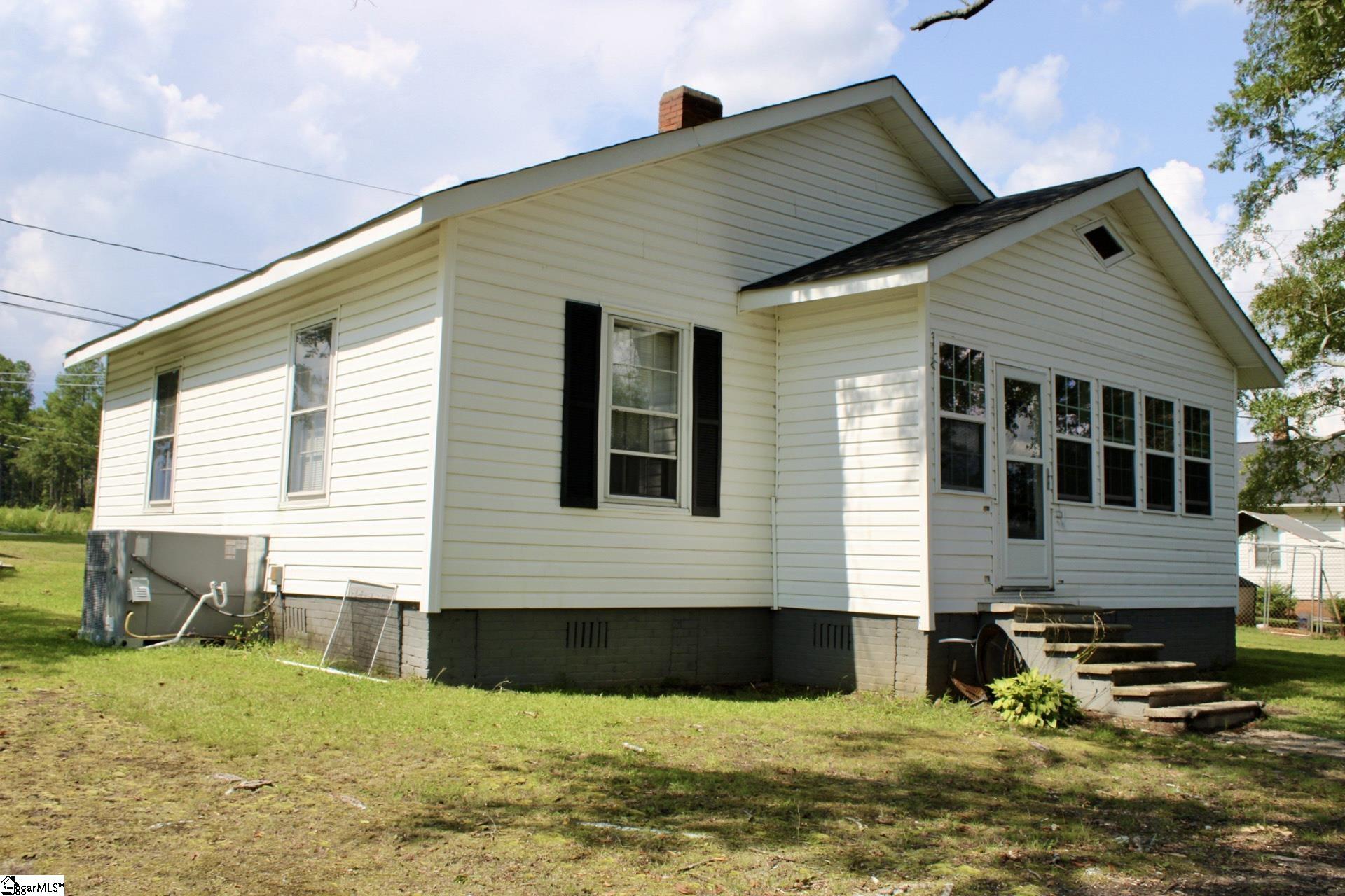 21 1st Street Inman, SC 29349