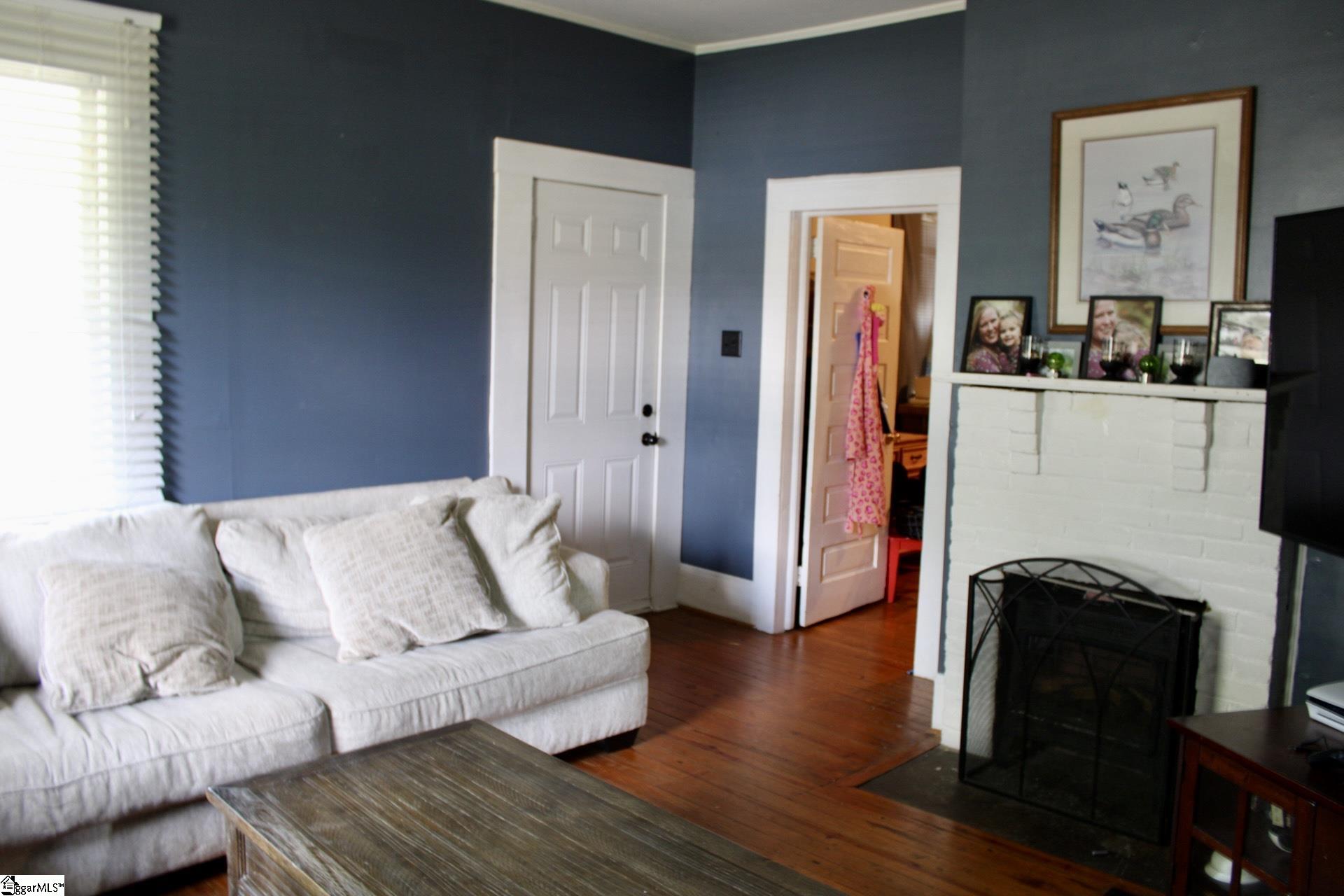 21 1st Street Inman, SC 29349