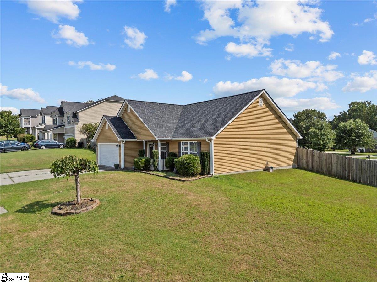 100 Corinth Drive Piedmont, SC 29673