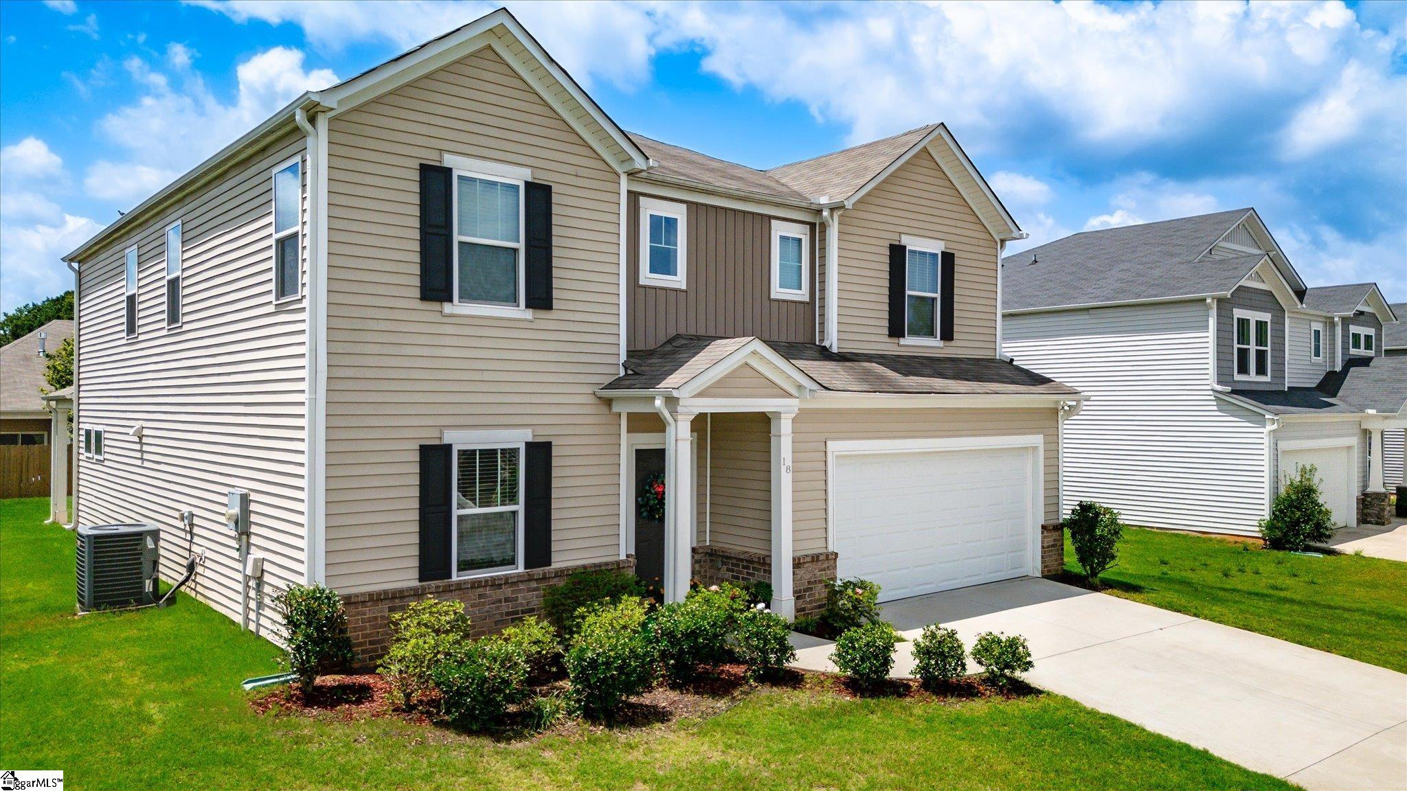 18 Larson Drive Simpsonville, SC 29681