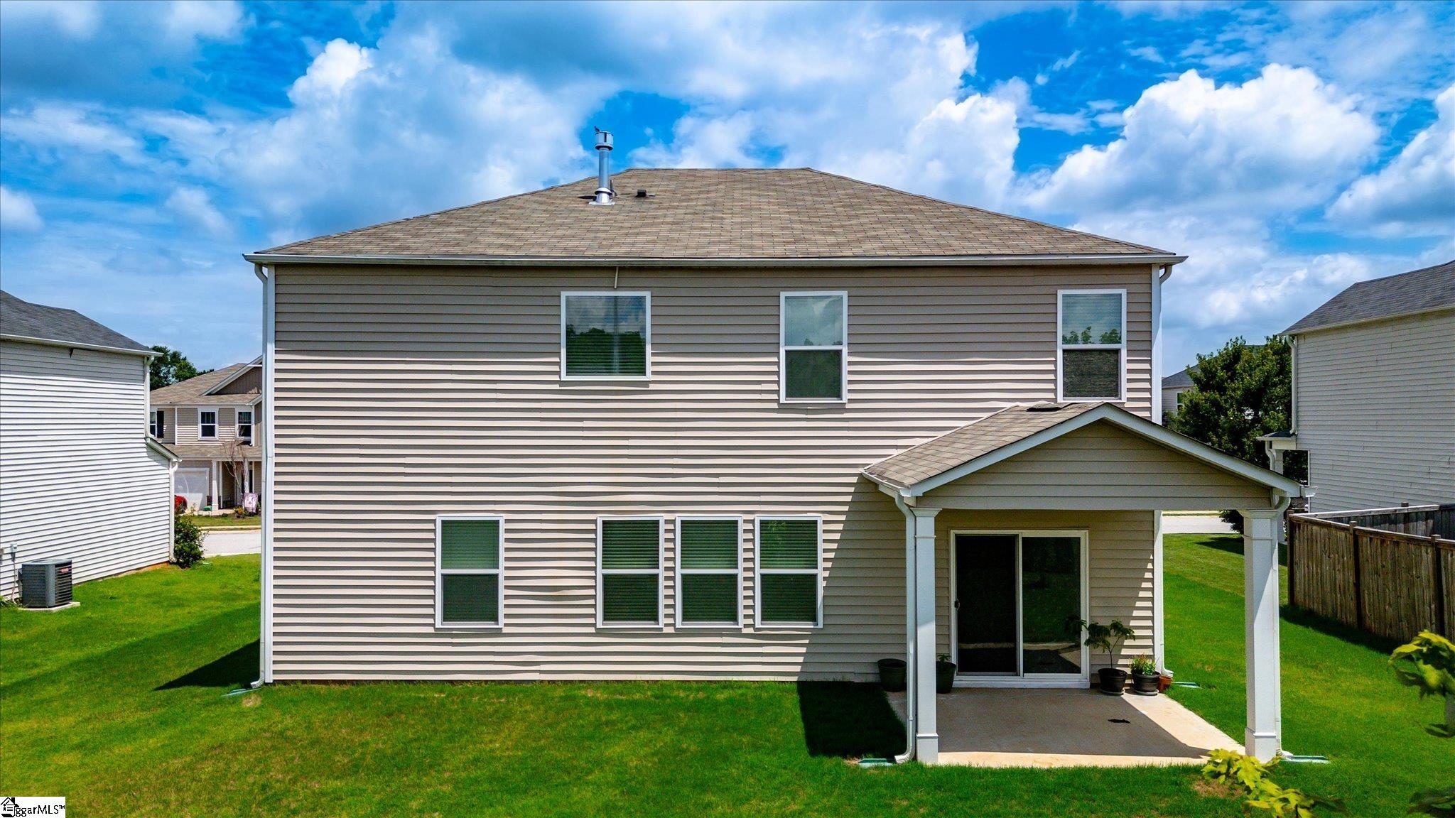 18 Larson Drive Simpsonville, SC 29681