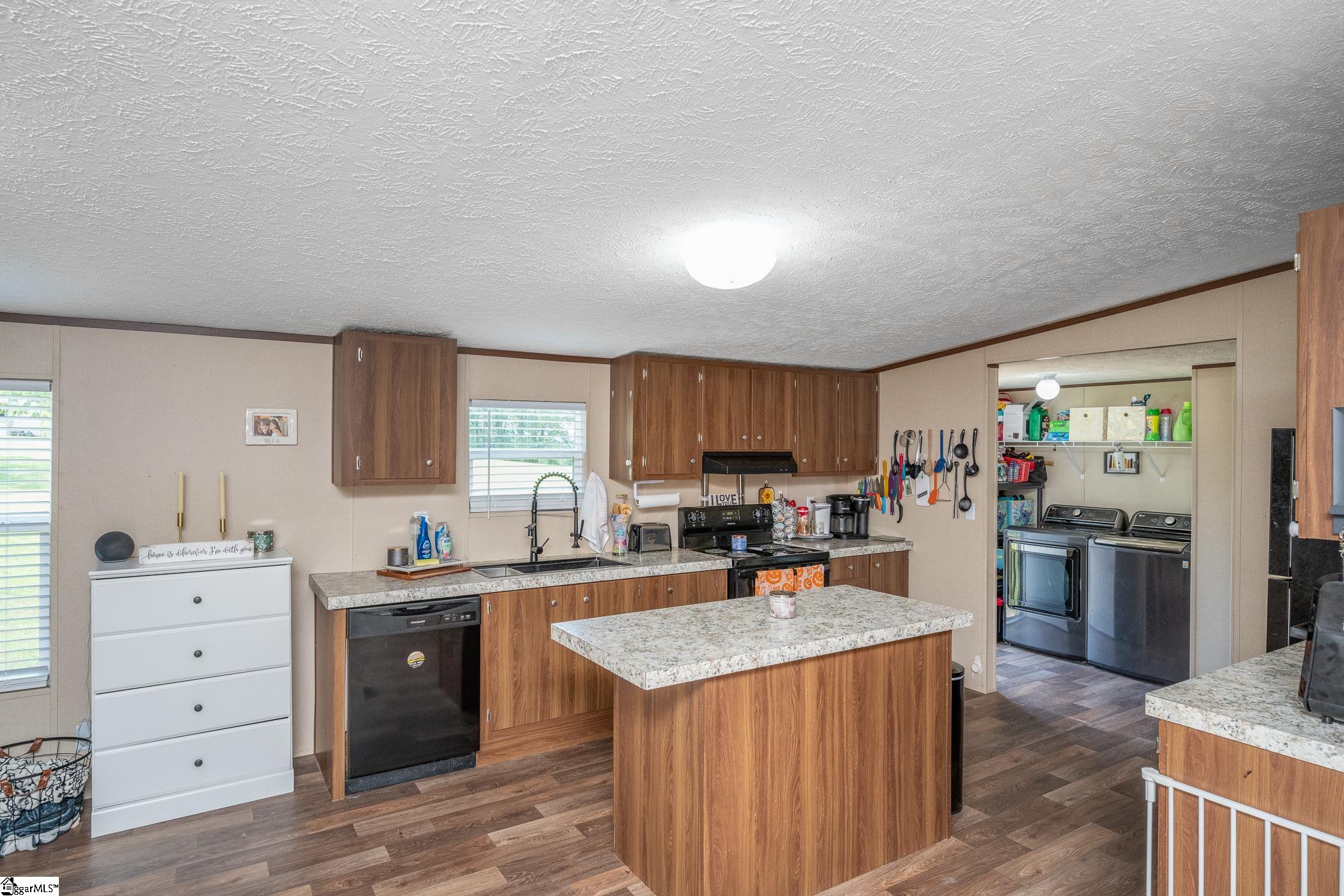827A Elrod Road Piedmont, SC 29673