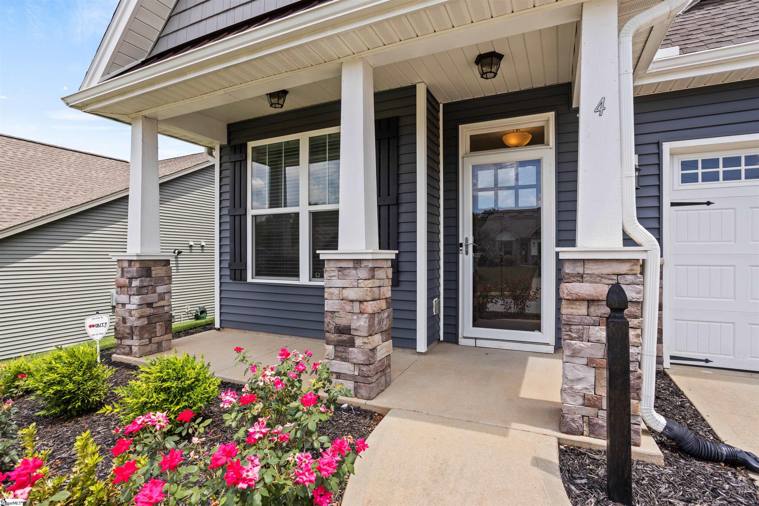 4 Forest Ridge Way Greenville, SC 29617