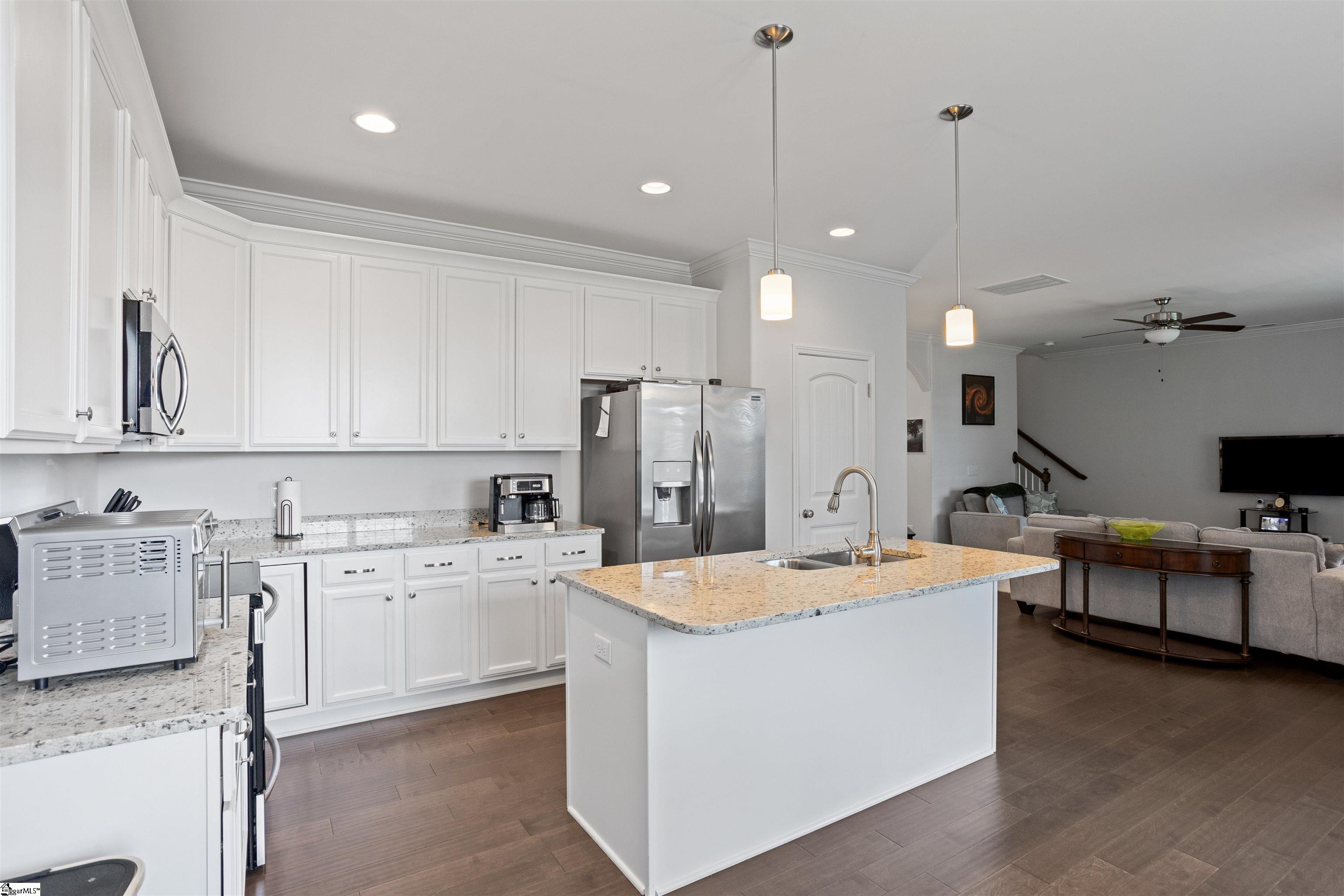 4 Forest Ridge Way Greenville, SC 29617