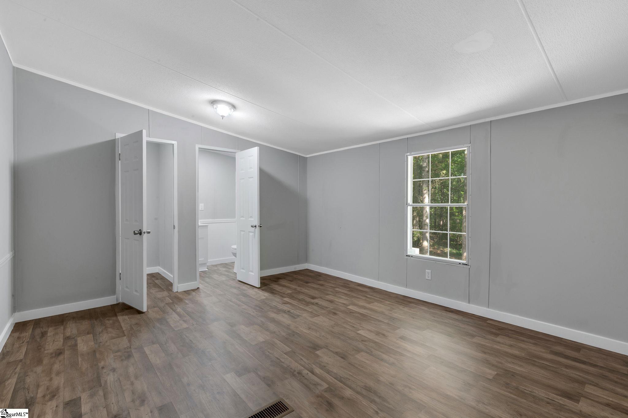 20 W Carver Street Due West, SC 29369