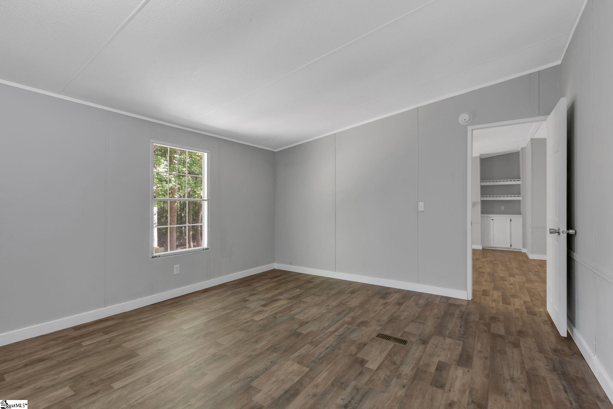 20 W Carver Street Due West, SC 29369