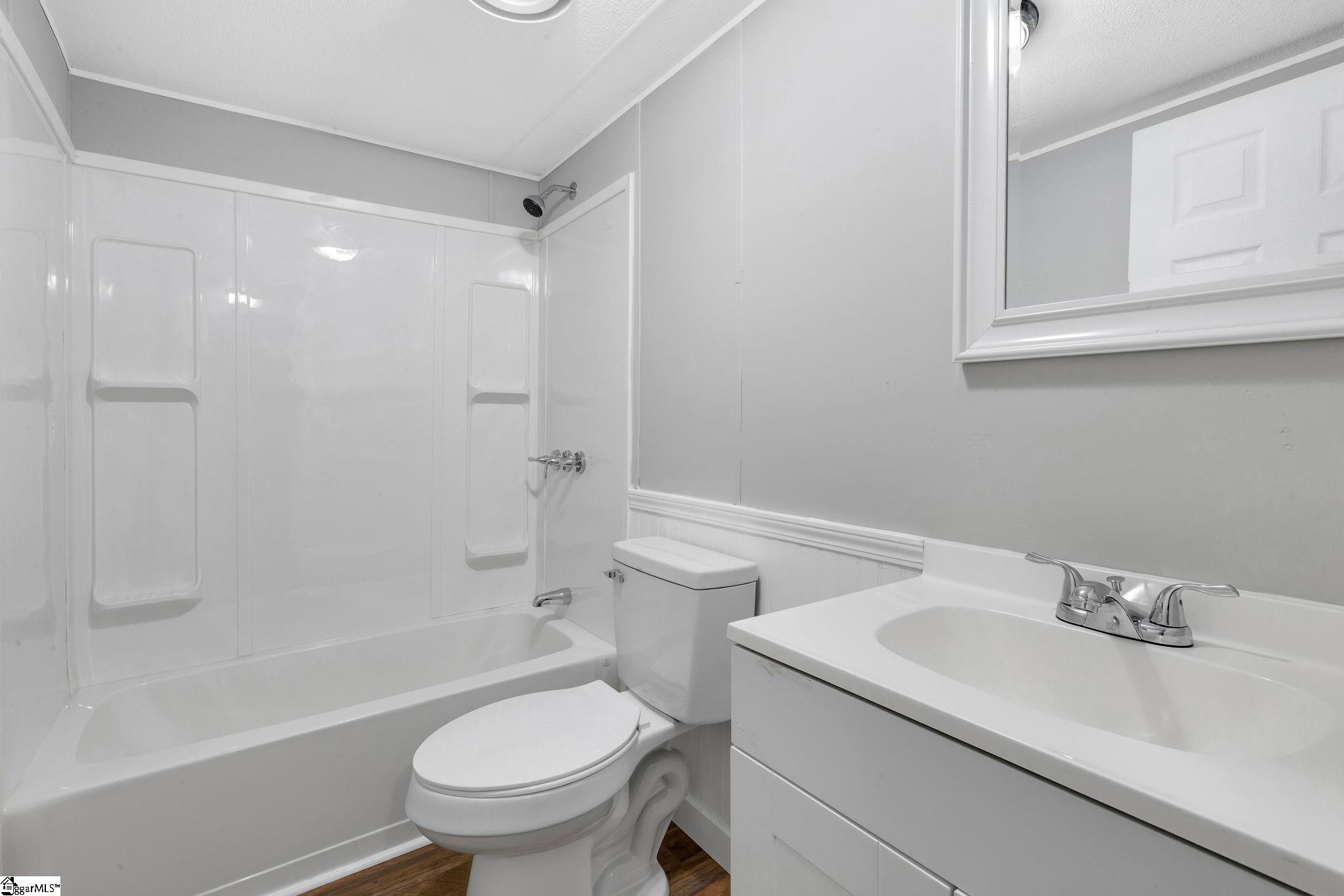 20 W Carver Street Due West, SC 29369