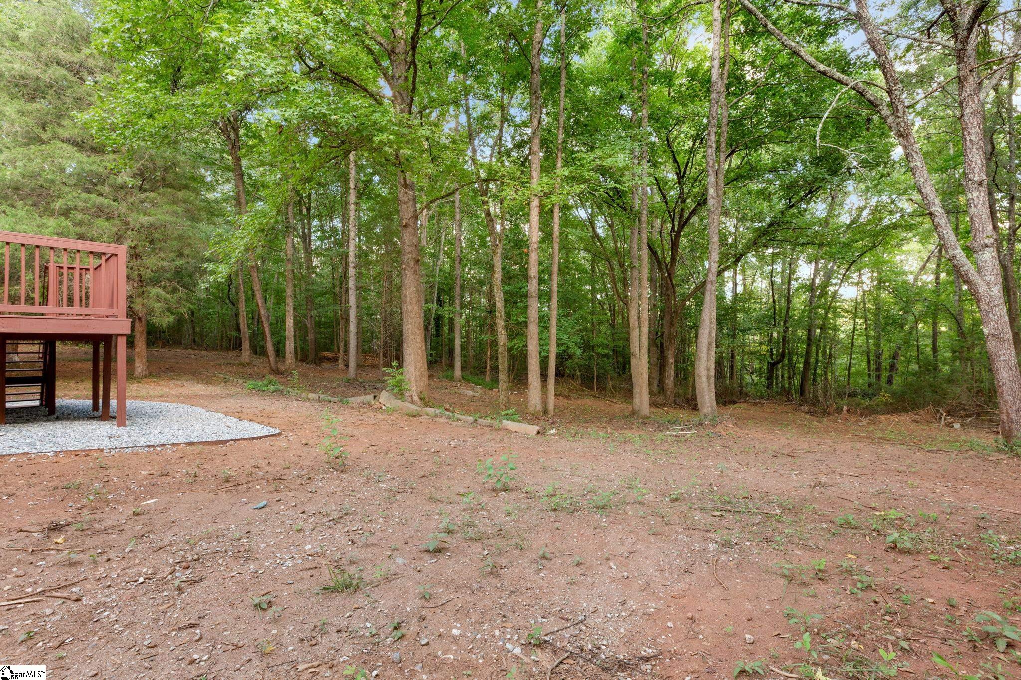 20 W Carver Street Due West, SC 29369