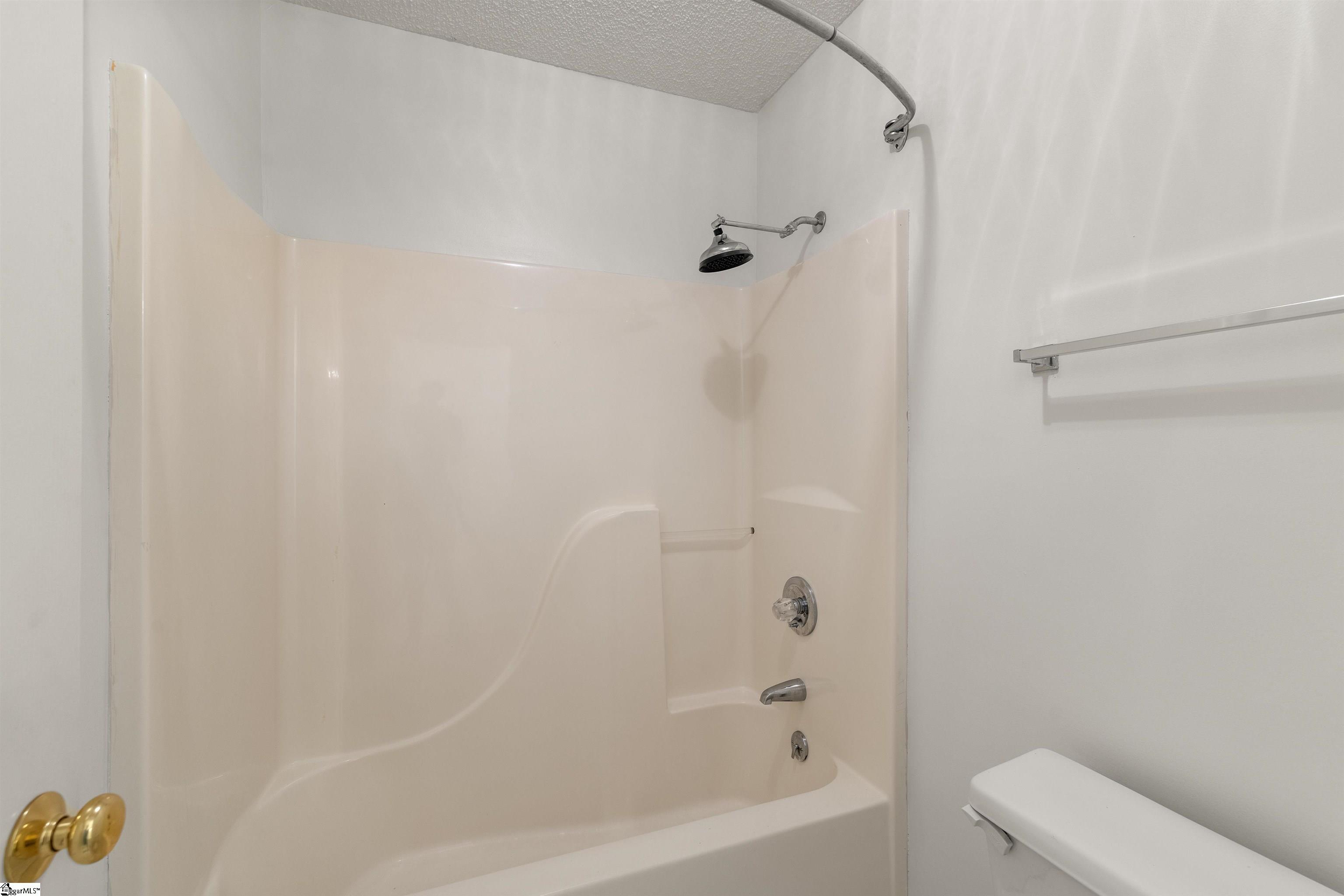 607 Shadow Oaks Drive Easley, SC 29642