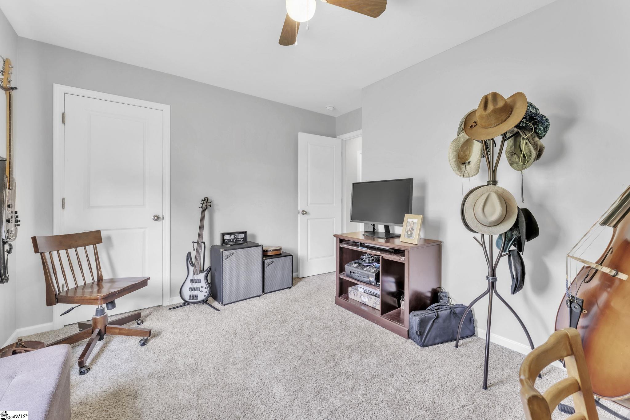 142 Midwood Road Travelers Rest, SC 29690