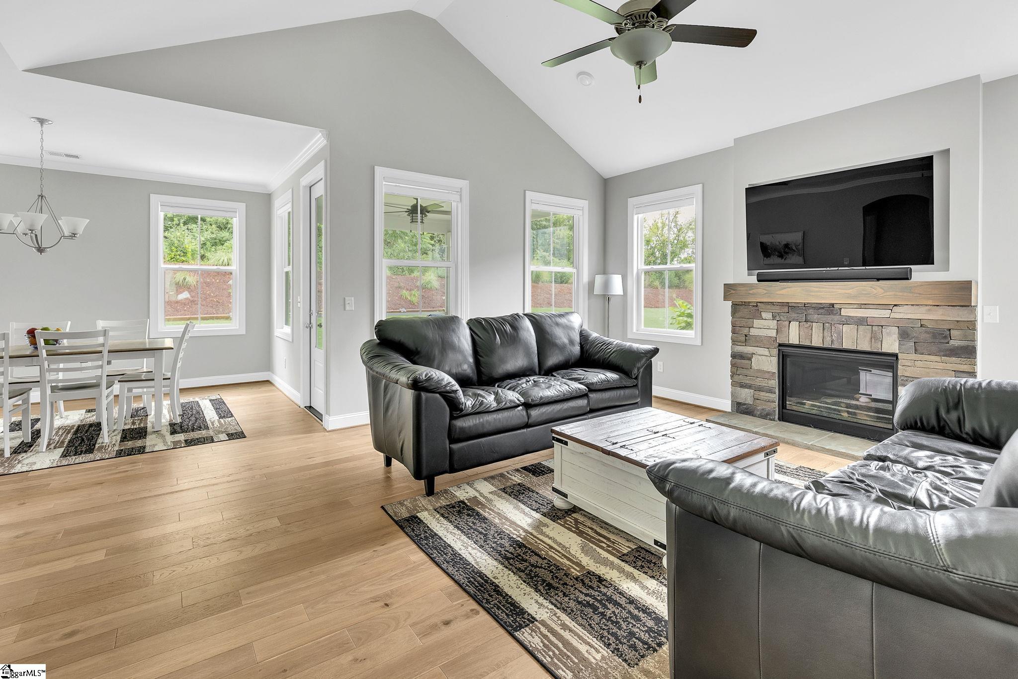 316 Mayfly Way Simpsonville, SC 29680