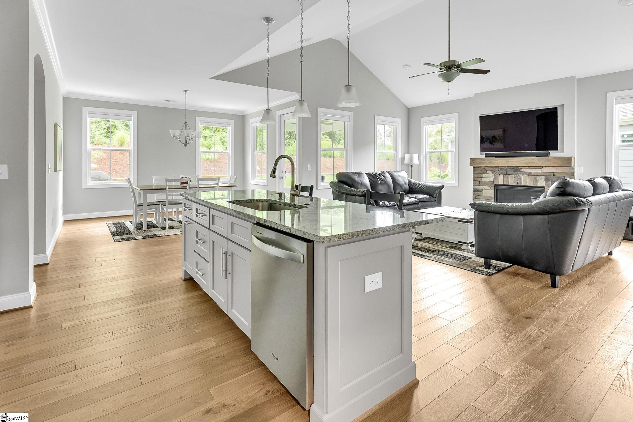 316 Mayfly Way Simpsonville, SC 29680