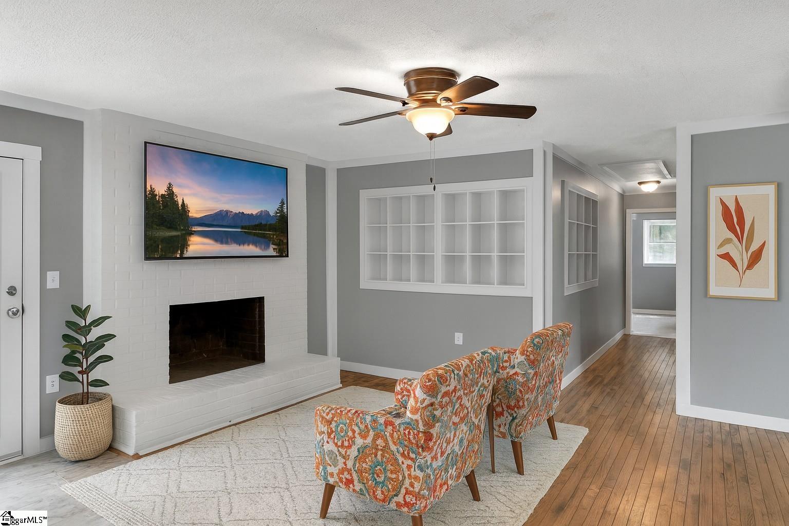 4 S Valley Lane Greenville, SC 29611