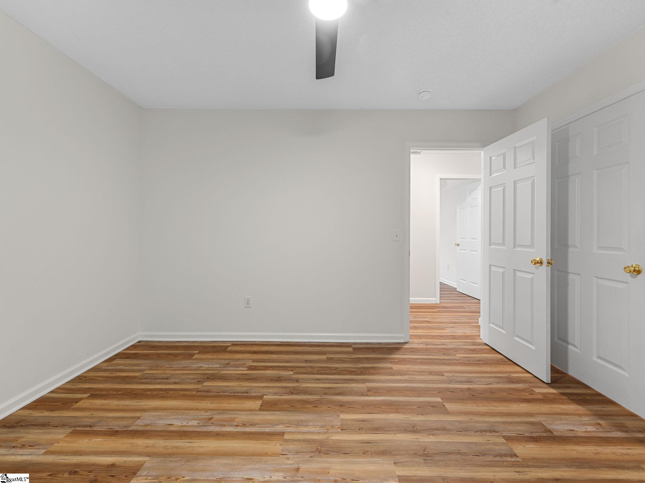 1349 E Lakeshore Drive Landrum, SC 29356