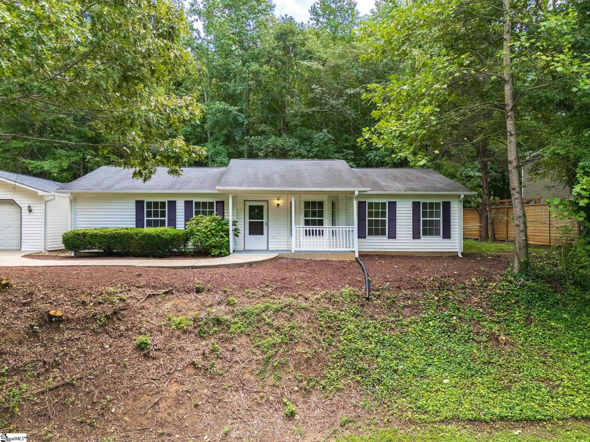 1349 E Lakeshore Drive Landrum, SC 29356