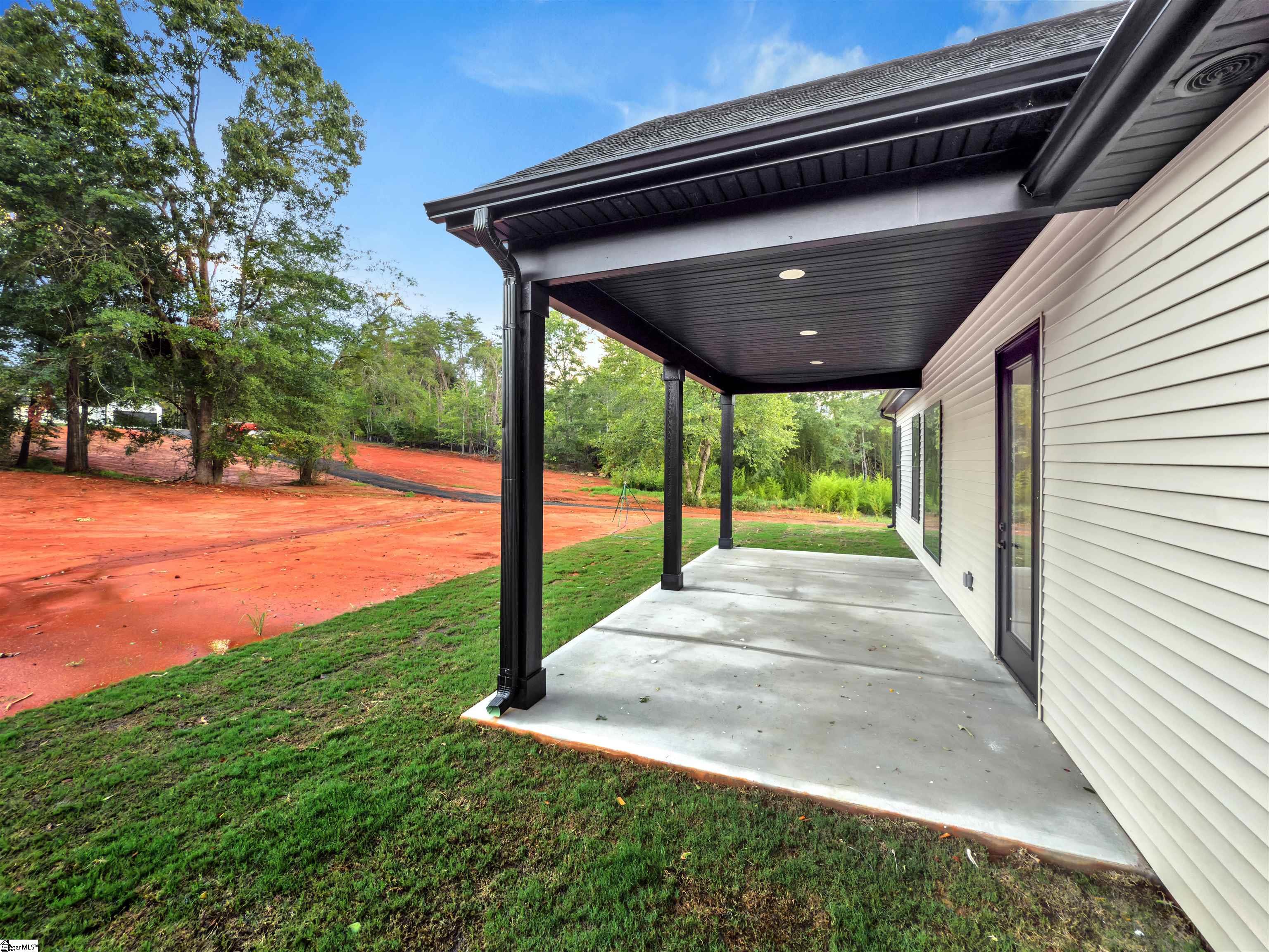 1352 Old Canaan Road Spartanburg, SC 29306-6502