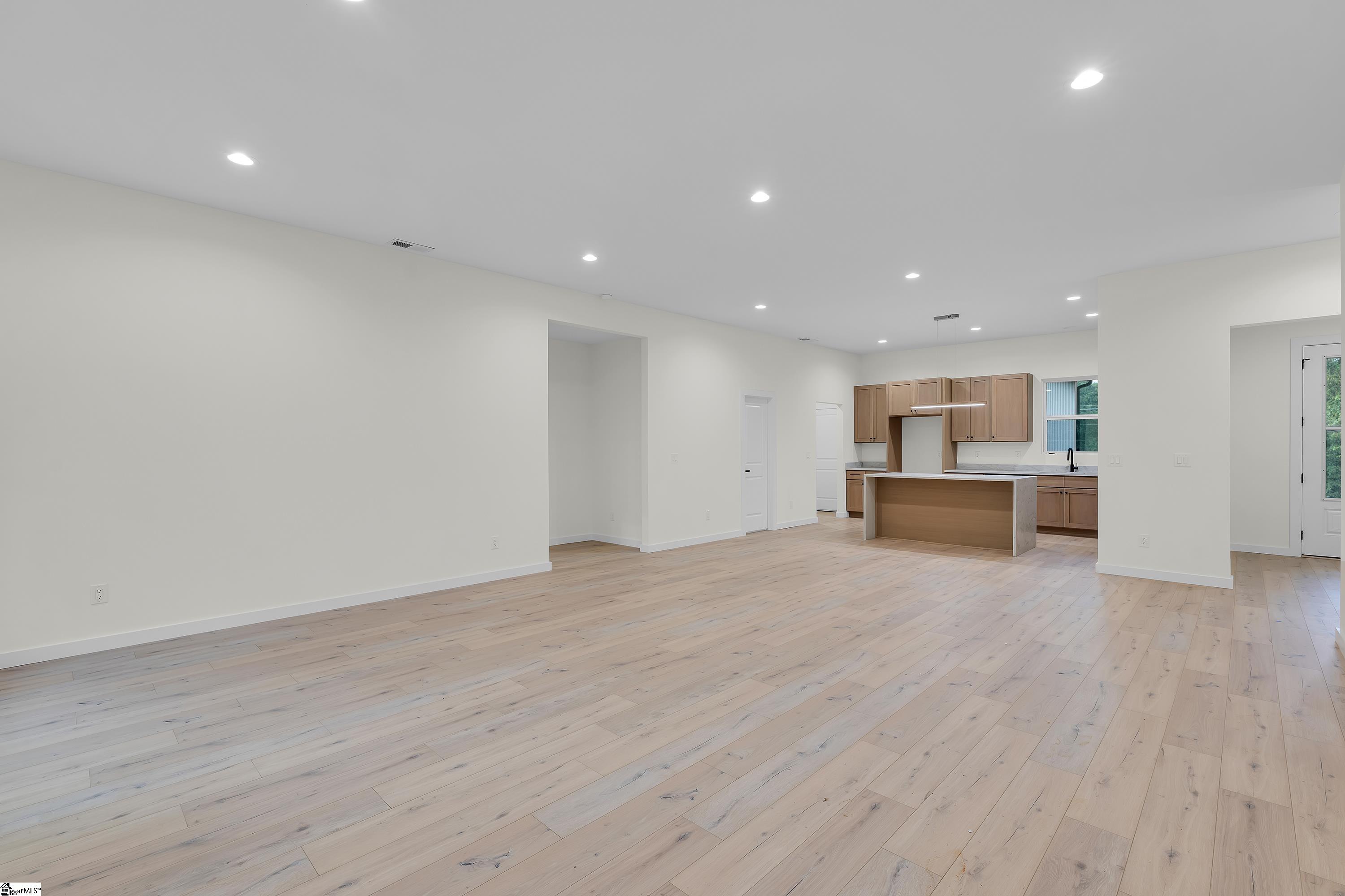 1352 Old Canaan Road Spartanburg, SC 29306-6502