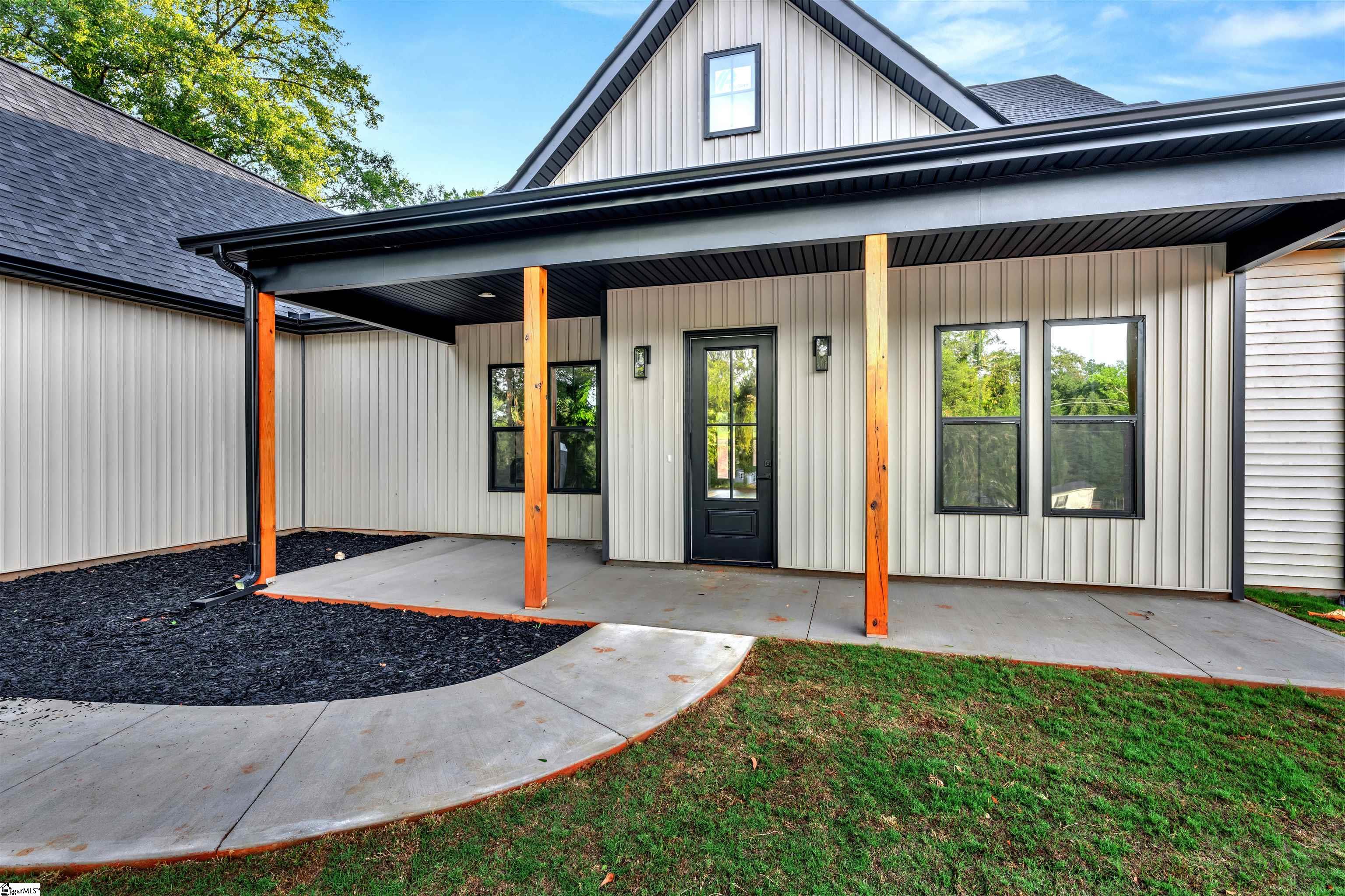 1356 Old Canaan Road Spartanburg, SC 29306-6502