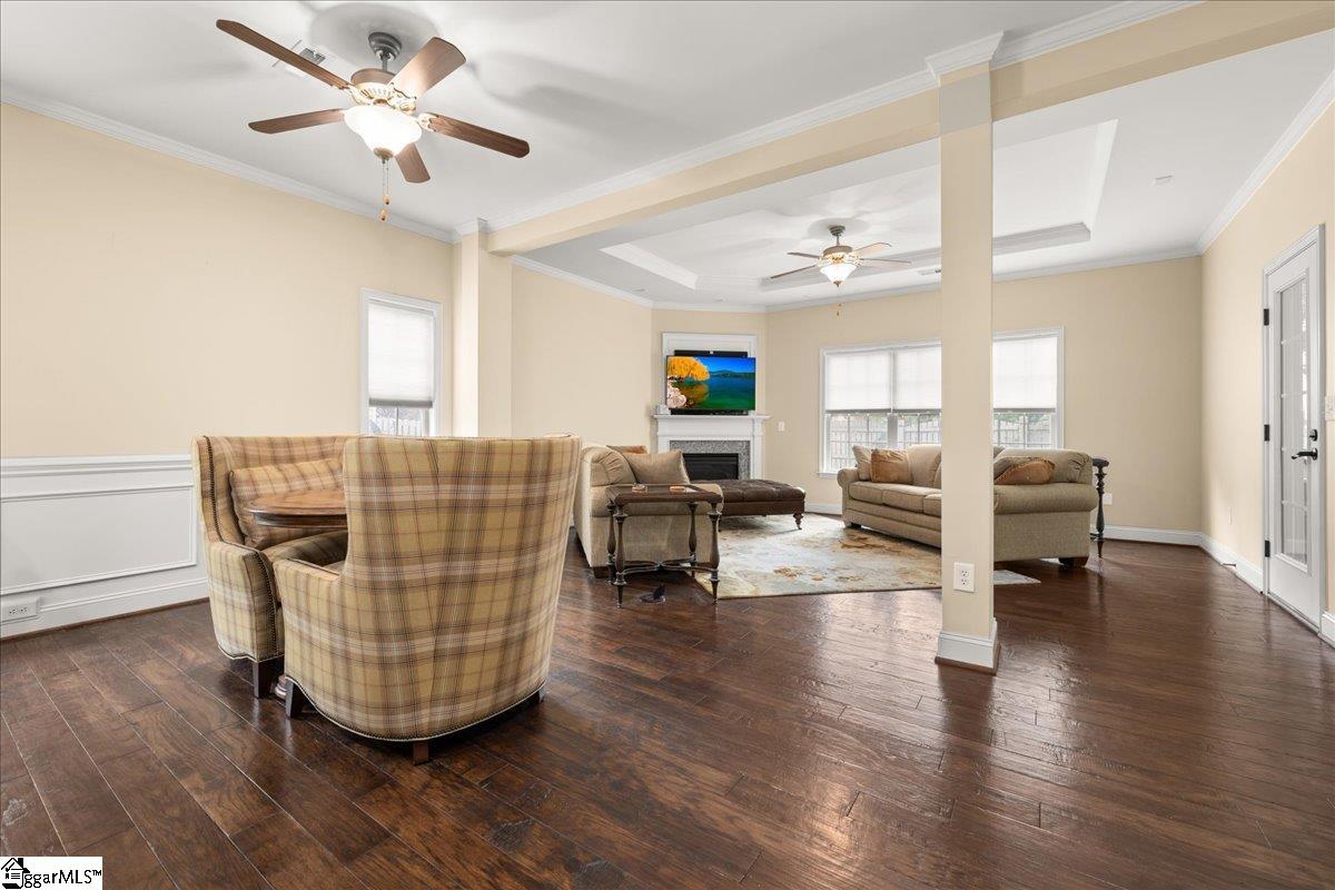 28 Barnwood Circle Greenville, SC 29607