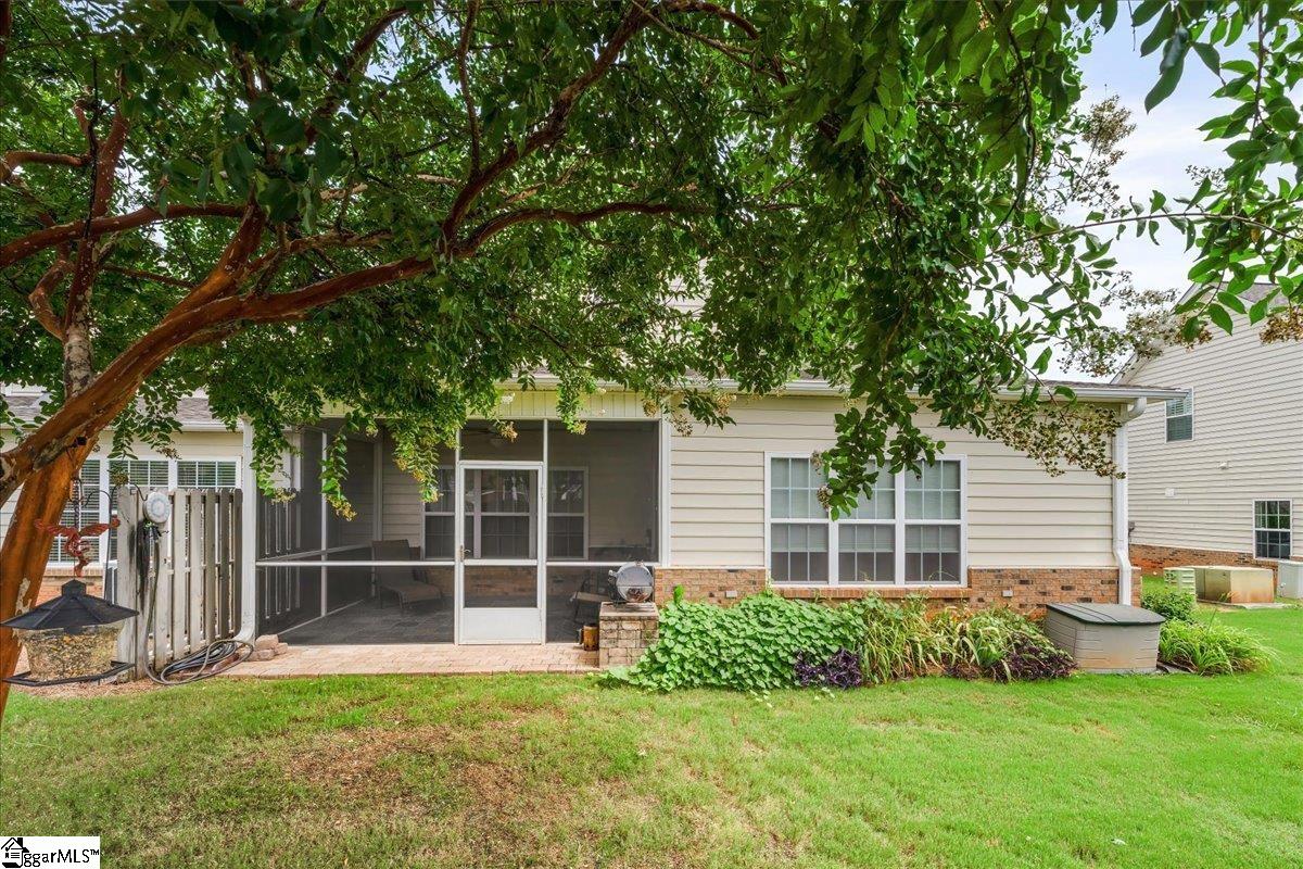 28 Barnwood Circle Greenville, SC 29607