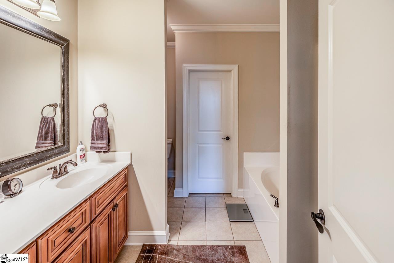 7 Briarhill Drive Simpsonville, SC 29680