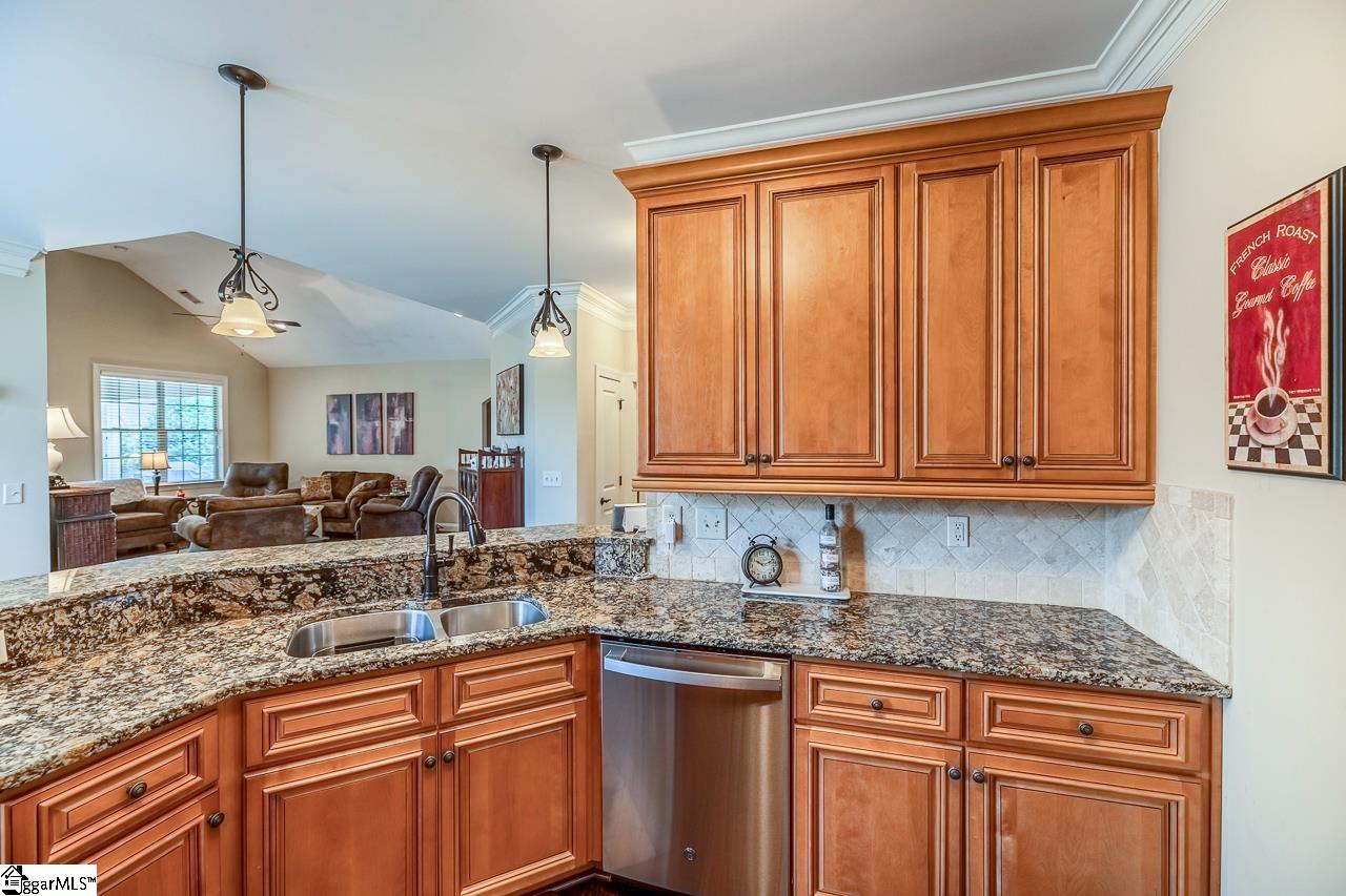 7 Briarhill Drive Simpsonville, SC 29680