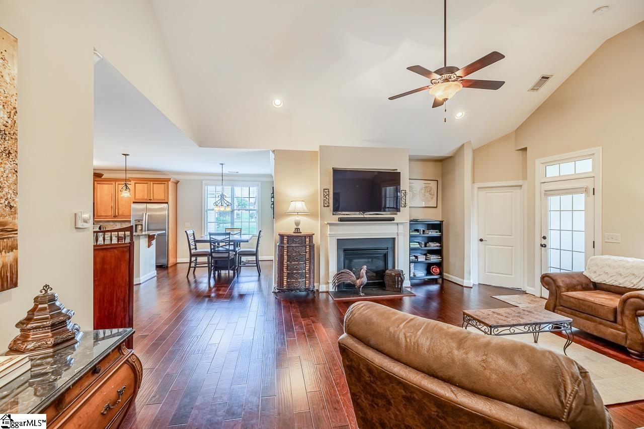 7 Briarhill Drive Simpsonville, SC 29680