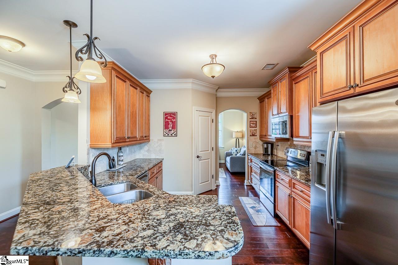 7 Briarhill Drive Simpsonville, SC 29680