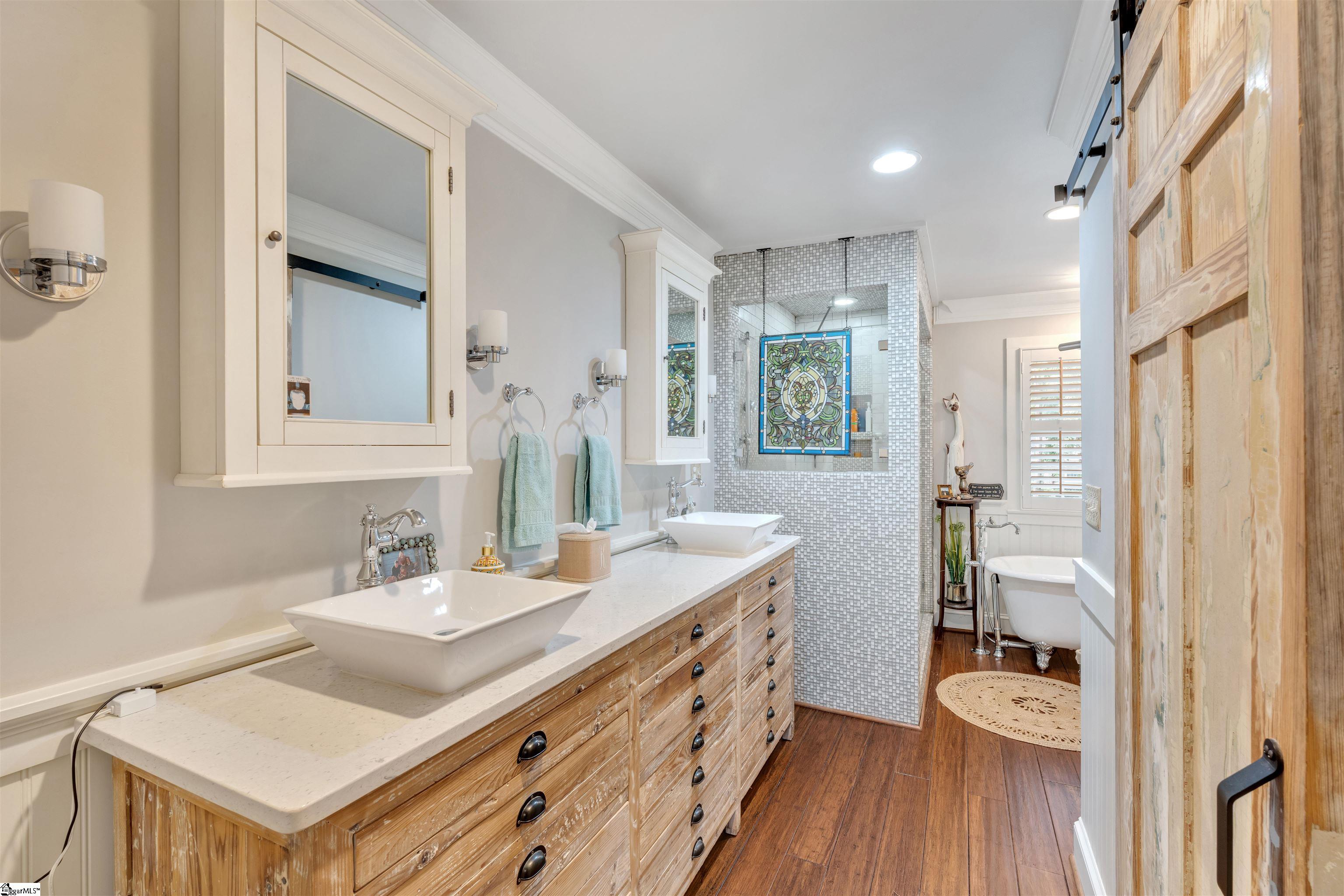 205 Weatherby Drive Greenville, SC 29615