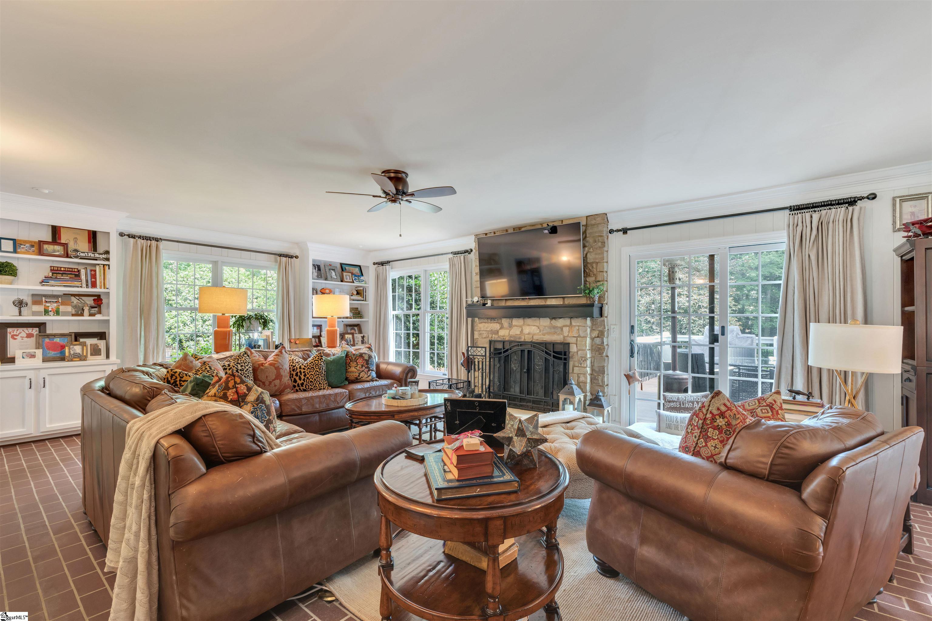205 Weatherby Drive Greenville, SC 29615