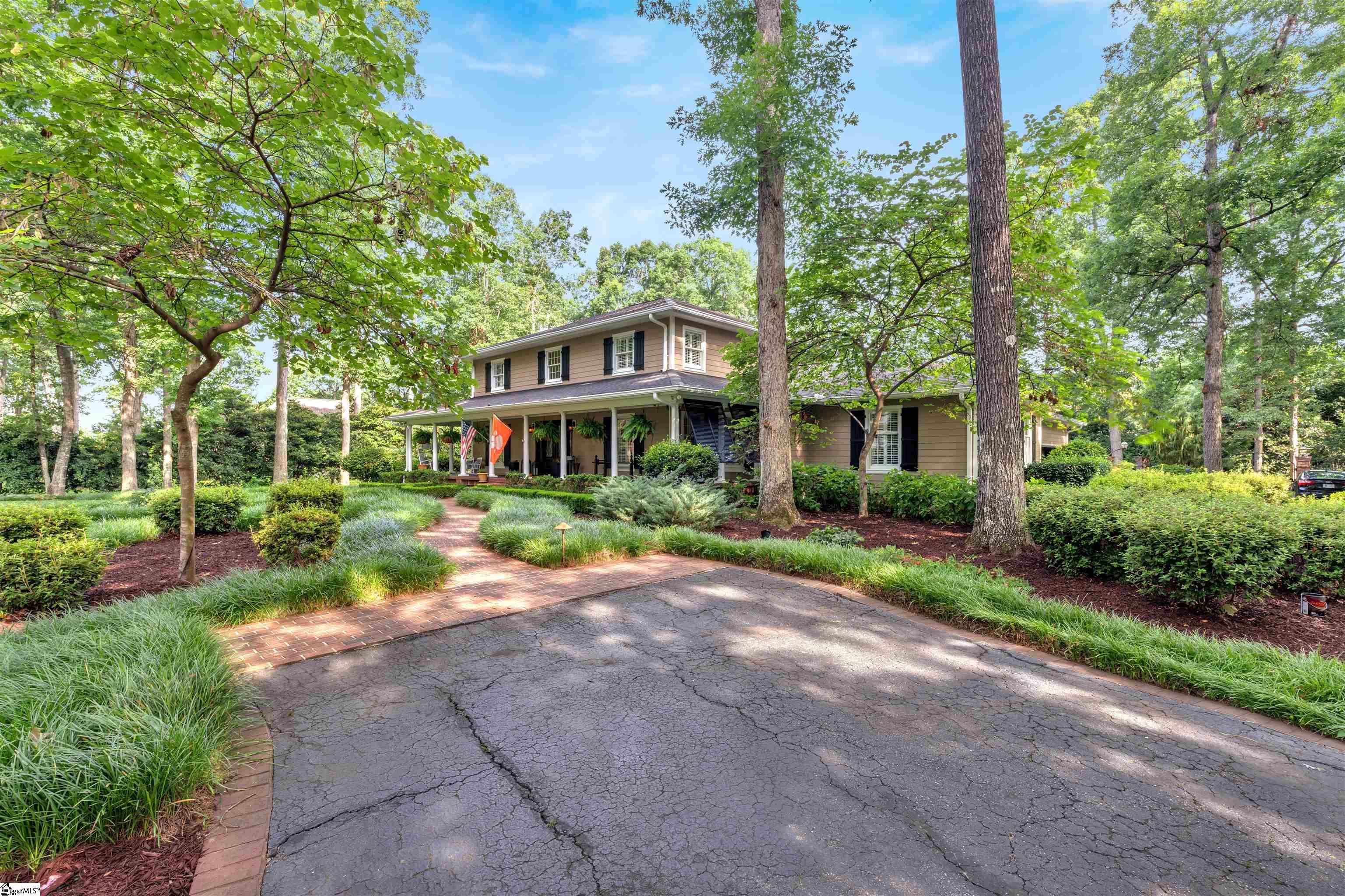 205 Weatherby Drive Greenville, SC 29615