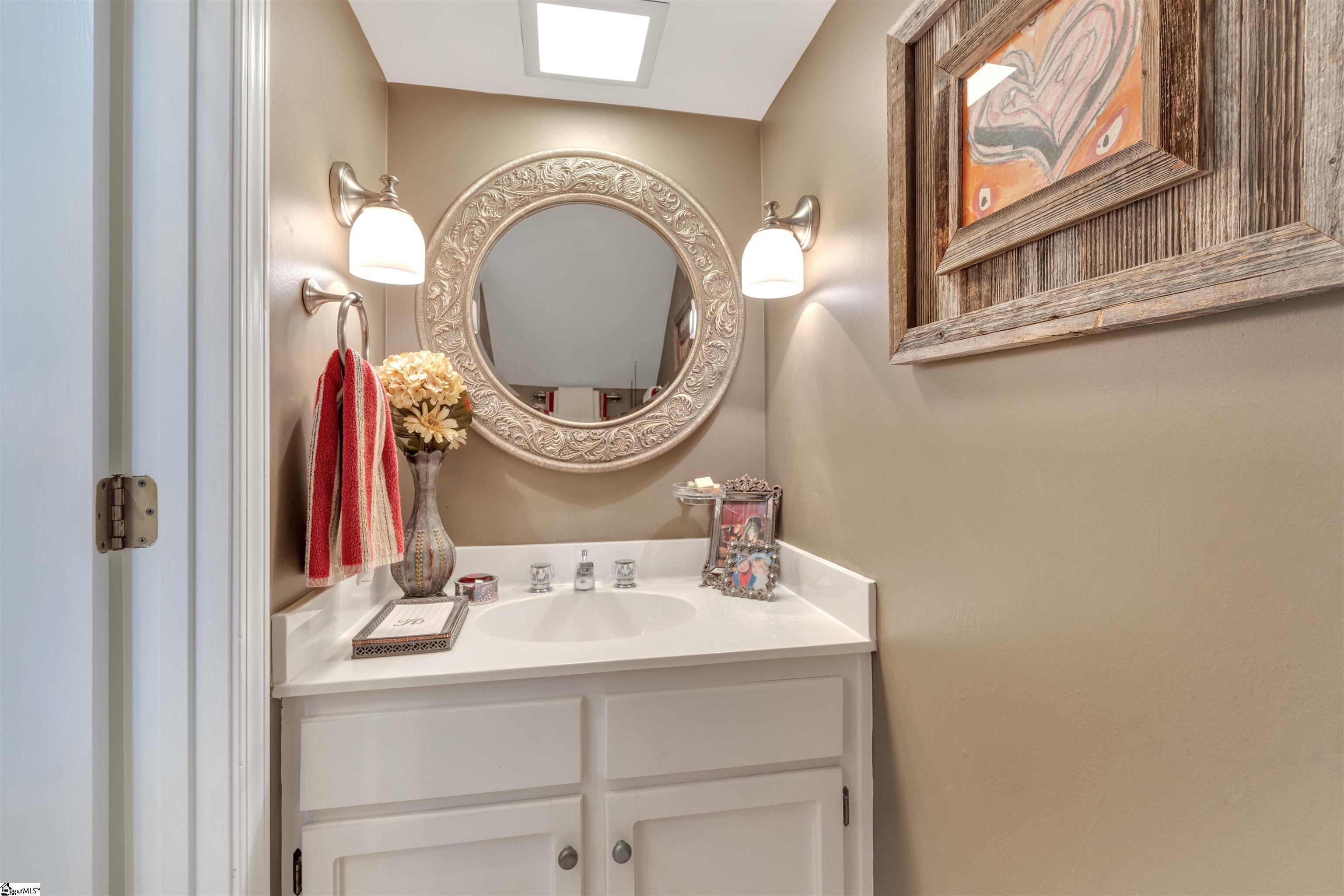 205 Weatherby Drive Greenville, SC 29615