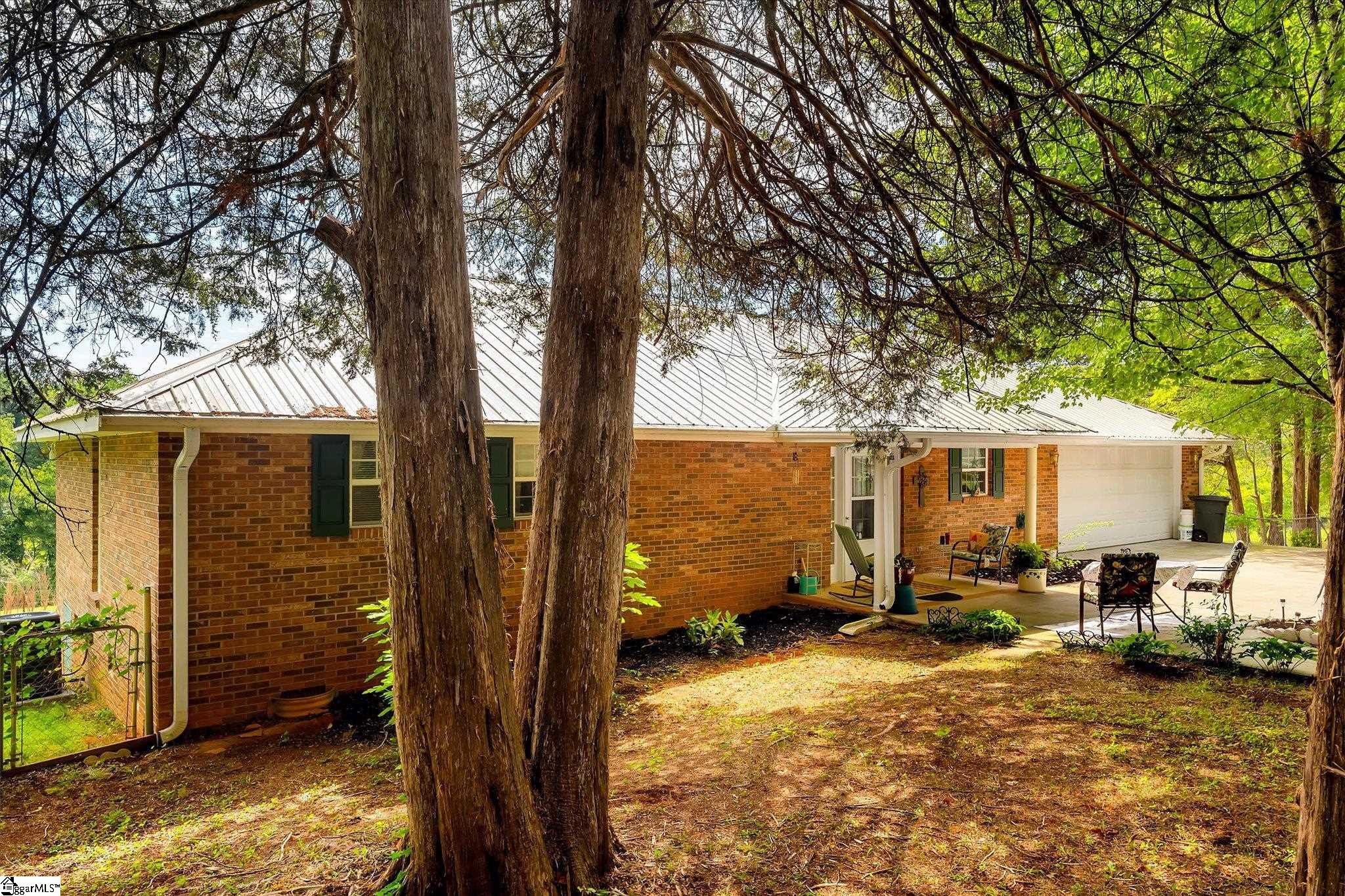 150 Cedar Hill Drive Seneca, SC 29672-9001