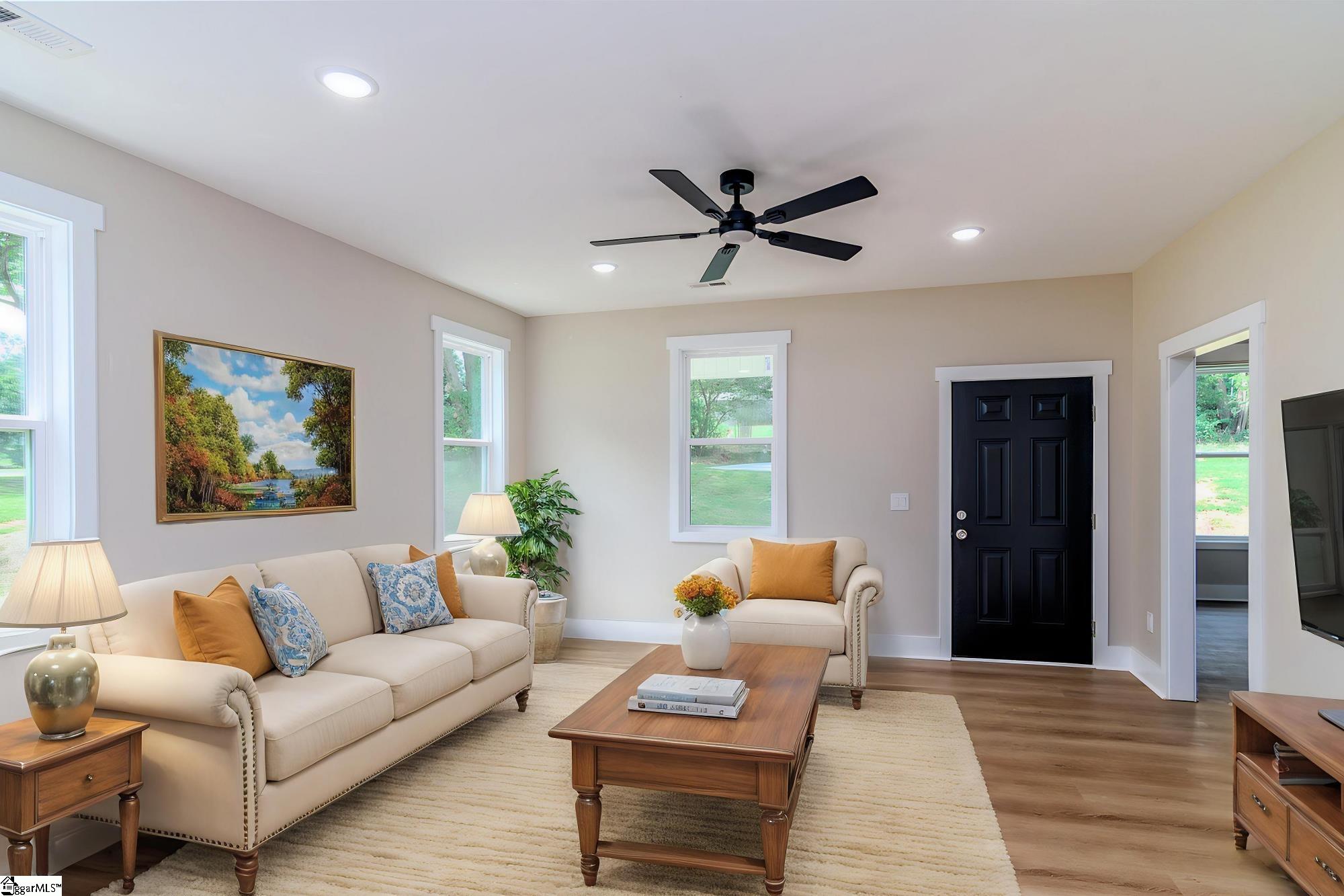 1316 5th Avenue Greenville, SC 29605