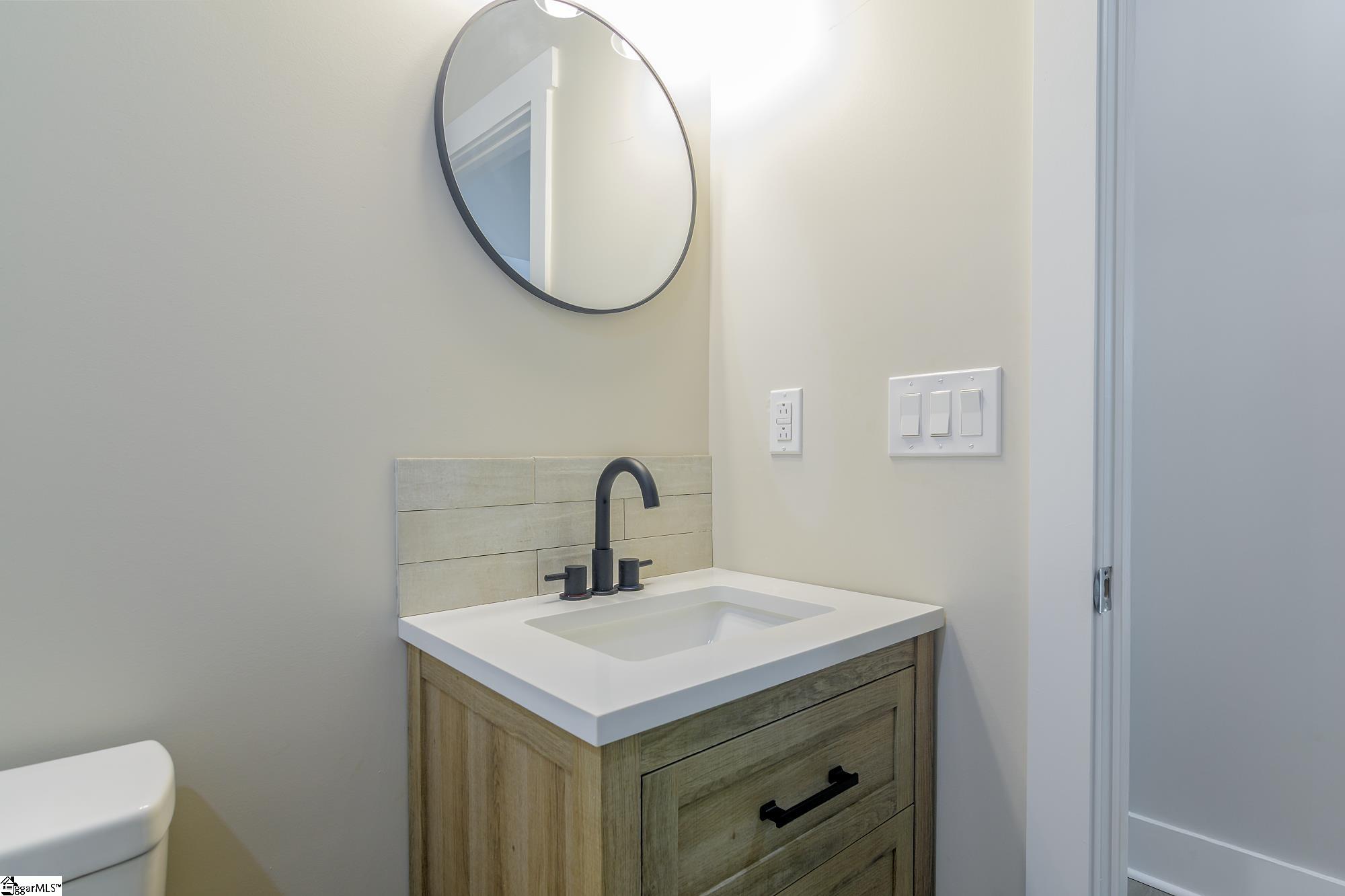 1316 5th Avenue Greenville, SC 29605