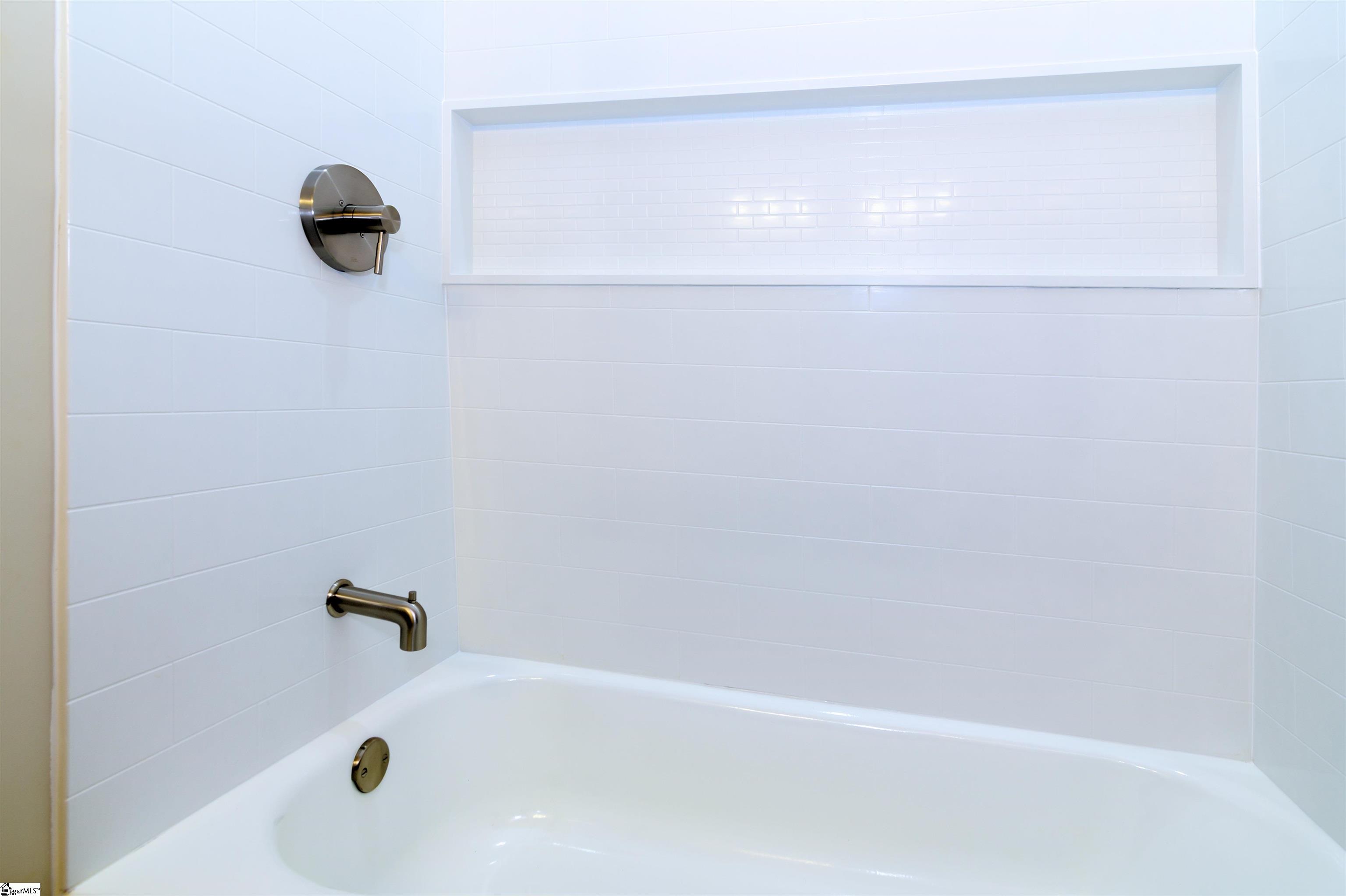 1316 5th Avenue Greenville, SC 29605