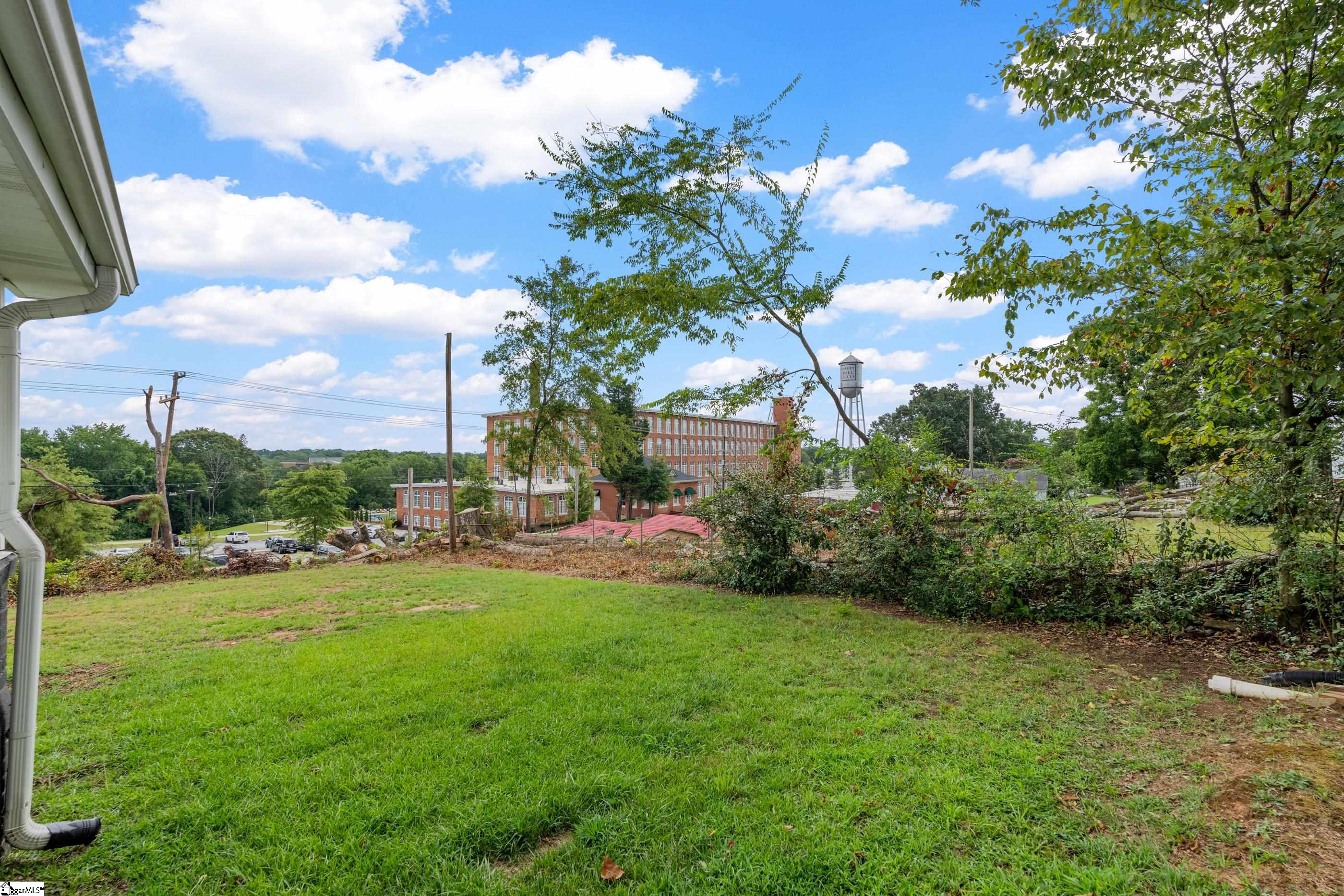 101 W 3rd Avenue Easley, SC 29640