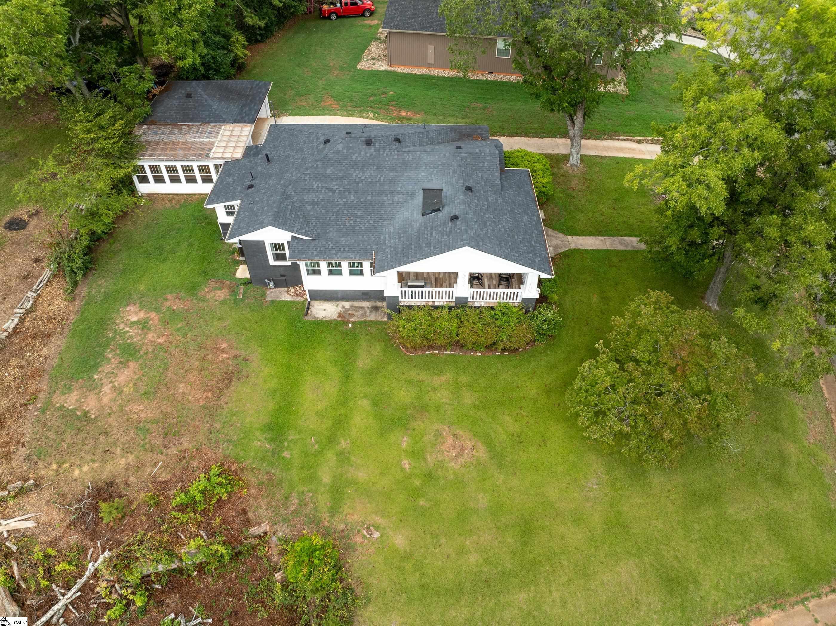 101 W 3rd Avenue Easley, SC 29640