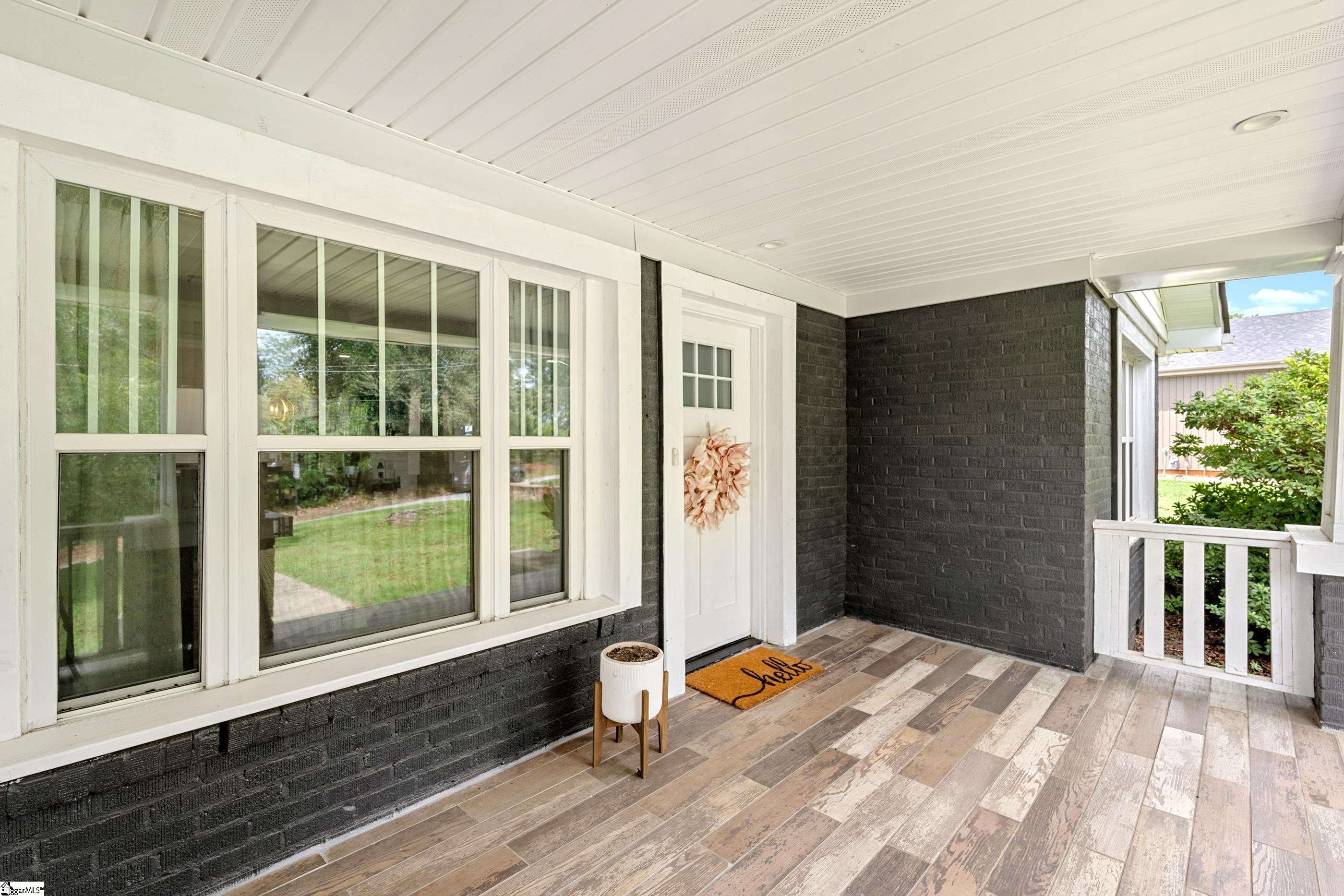 101 W 3rd Avenue Easley, SC 29640