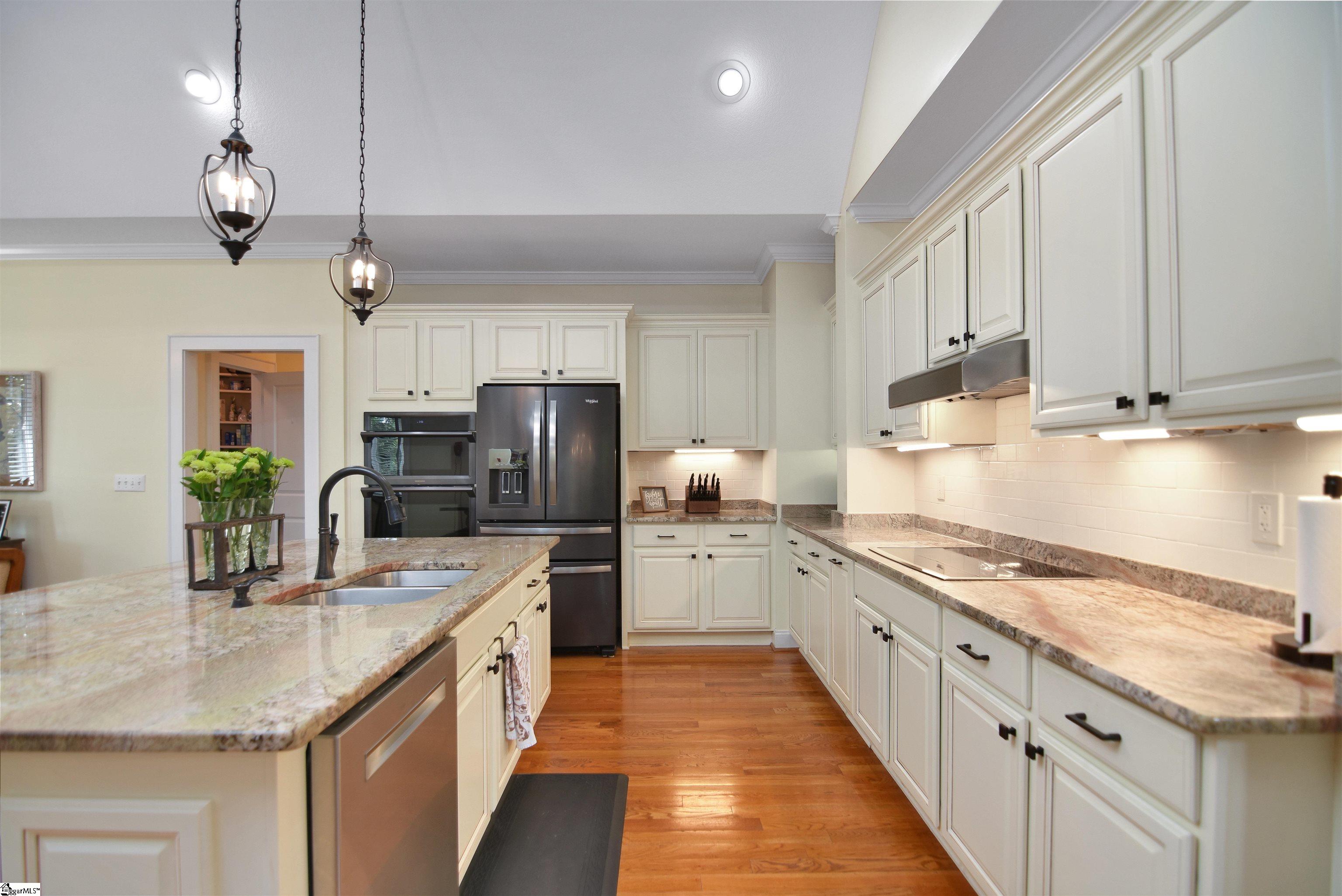 122 Pineridge Pointe Seneca, SC 29672