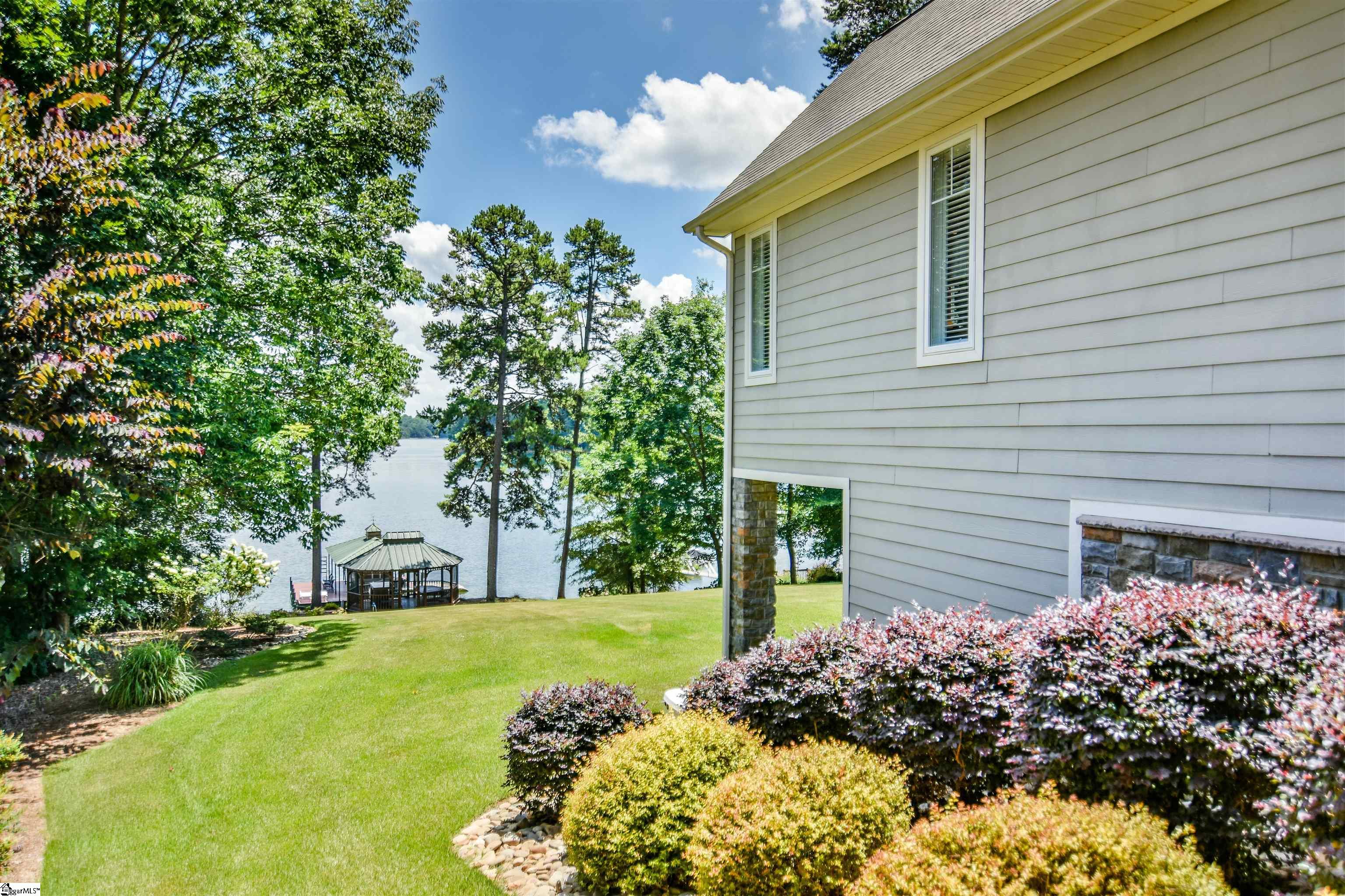 122 Pineridge Pointe Seneca, SC 29672