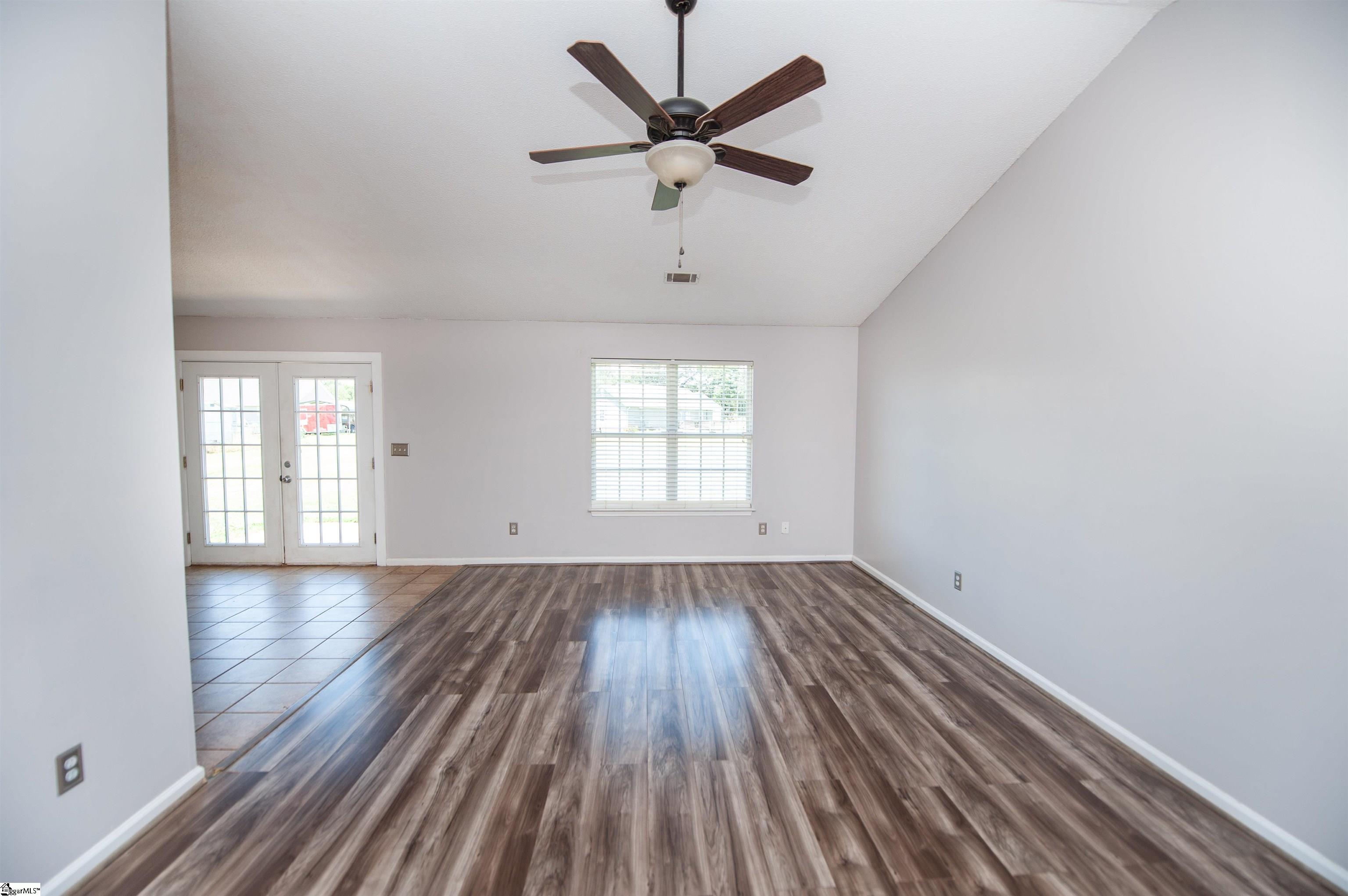 575 Mountainview Road Spartanburg, SC 29316