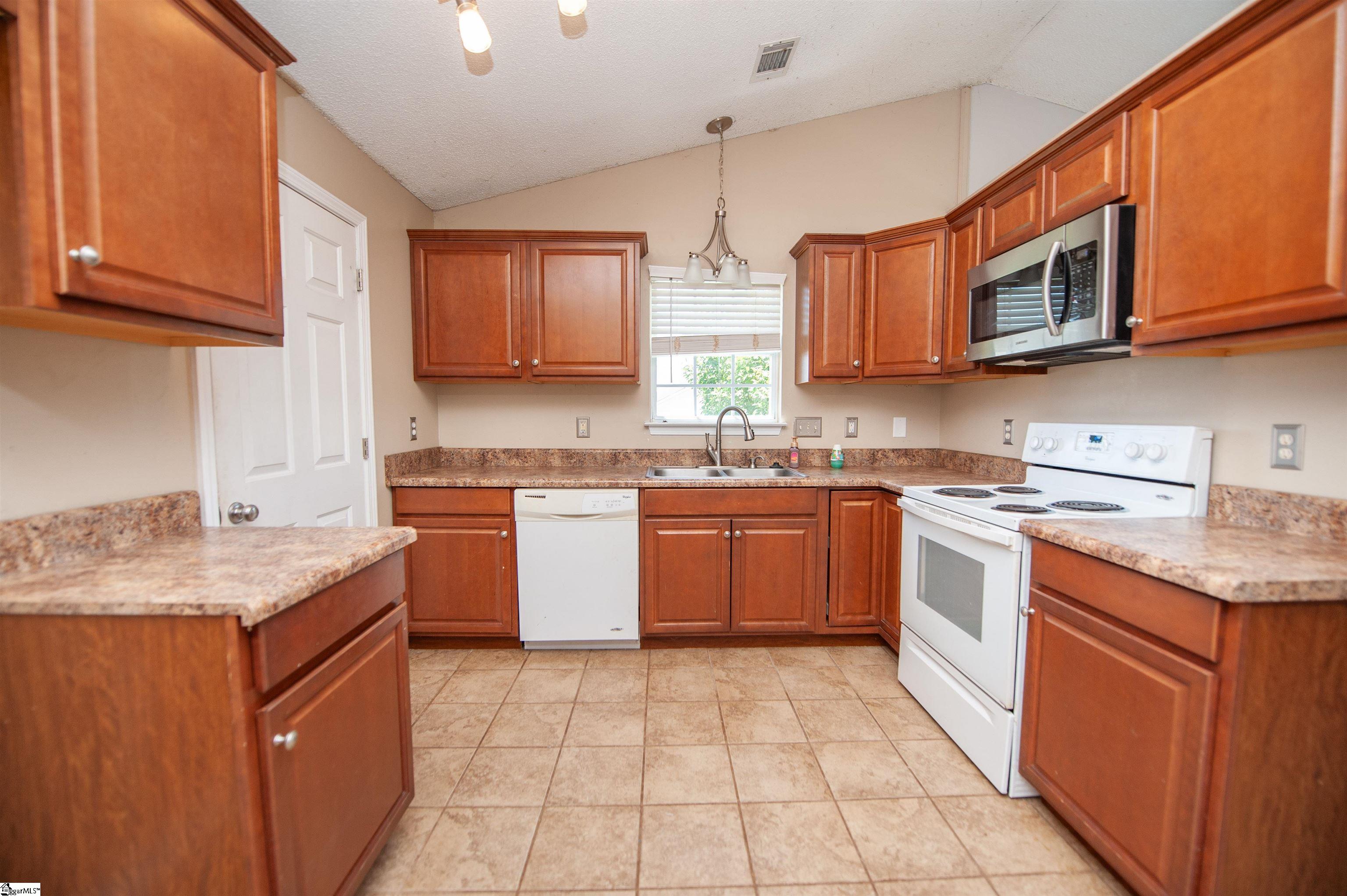 575 Mountainview Road Spartanburg, SC 29316