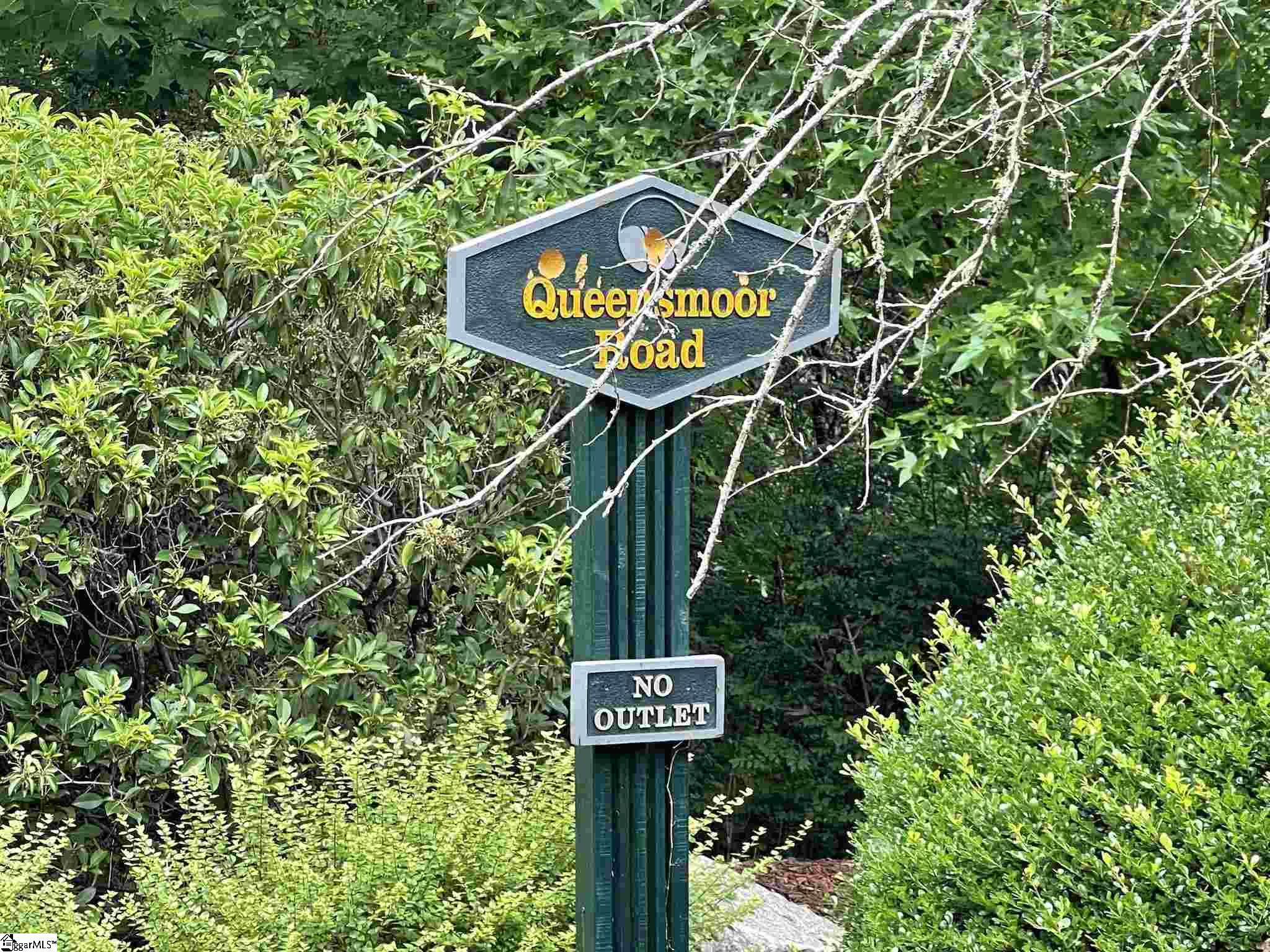 17 Queensmoor Road Travelers Rest, SC 29690