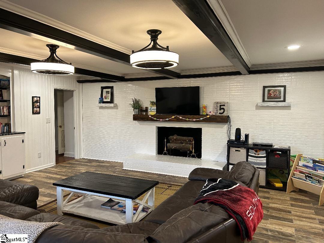 106 Ansel Drive Clinton, SC 29325