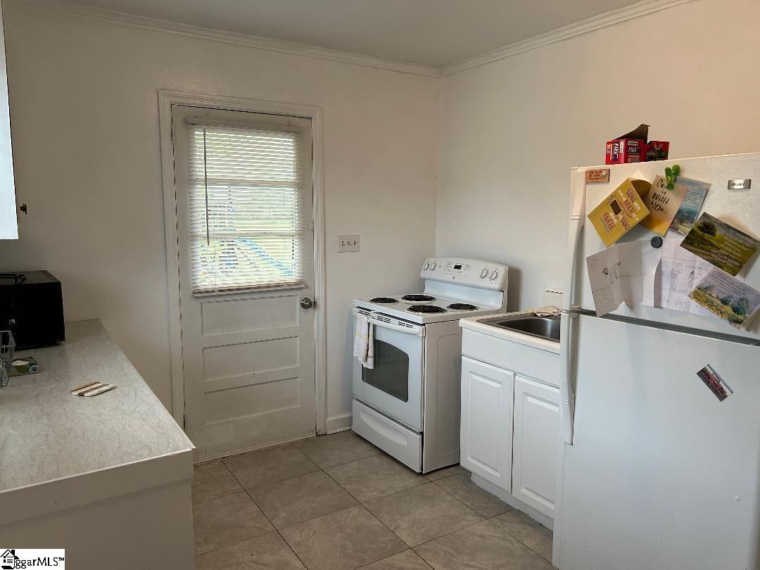 106 Ansel Drive Clinton, SC 29325