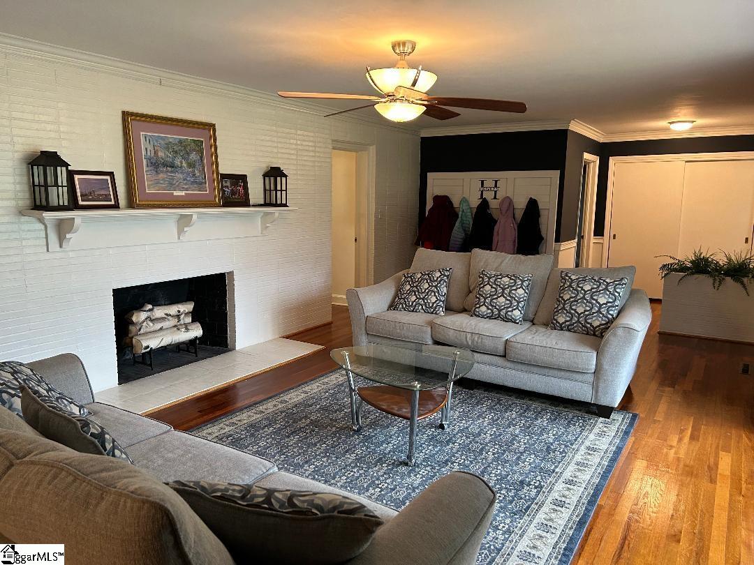 106 Ansel Drive Clinton, SC 29325
