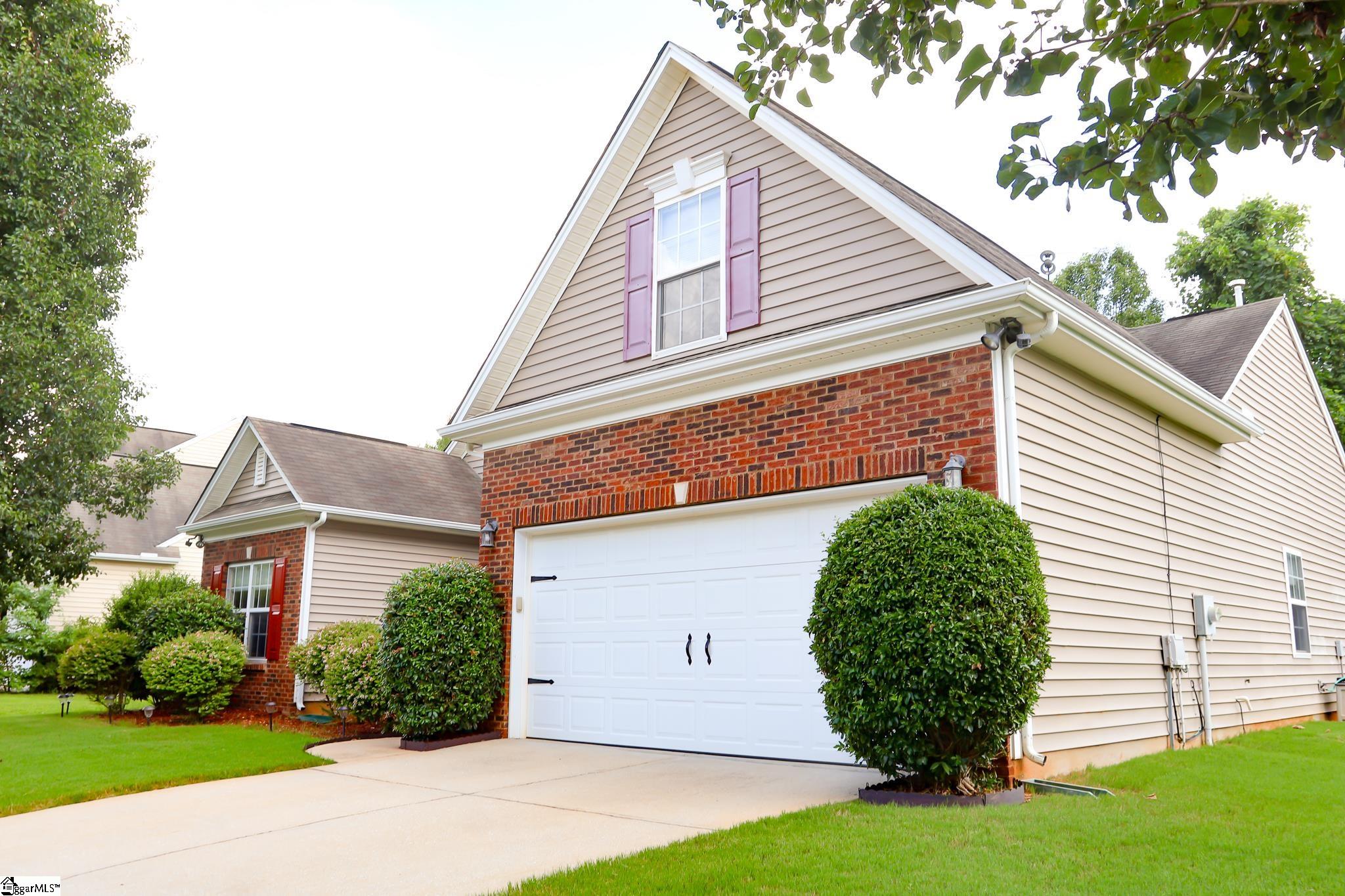 307 Blue Heron Circle Simpsonville, SC 29680