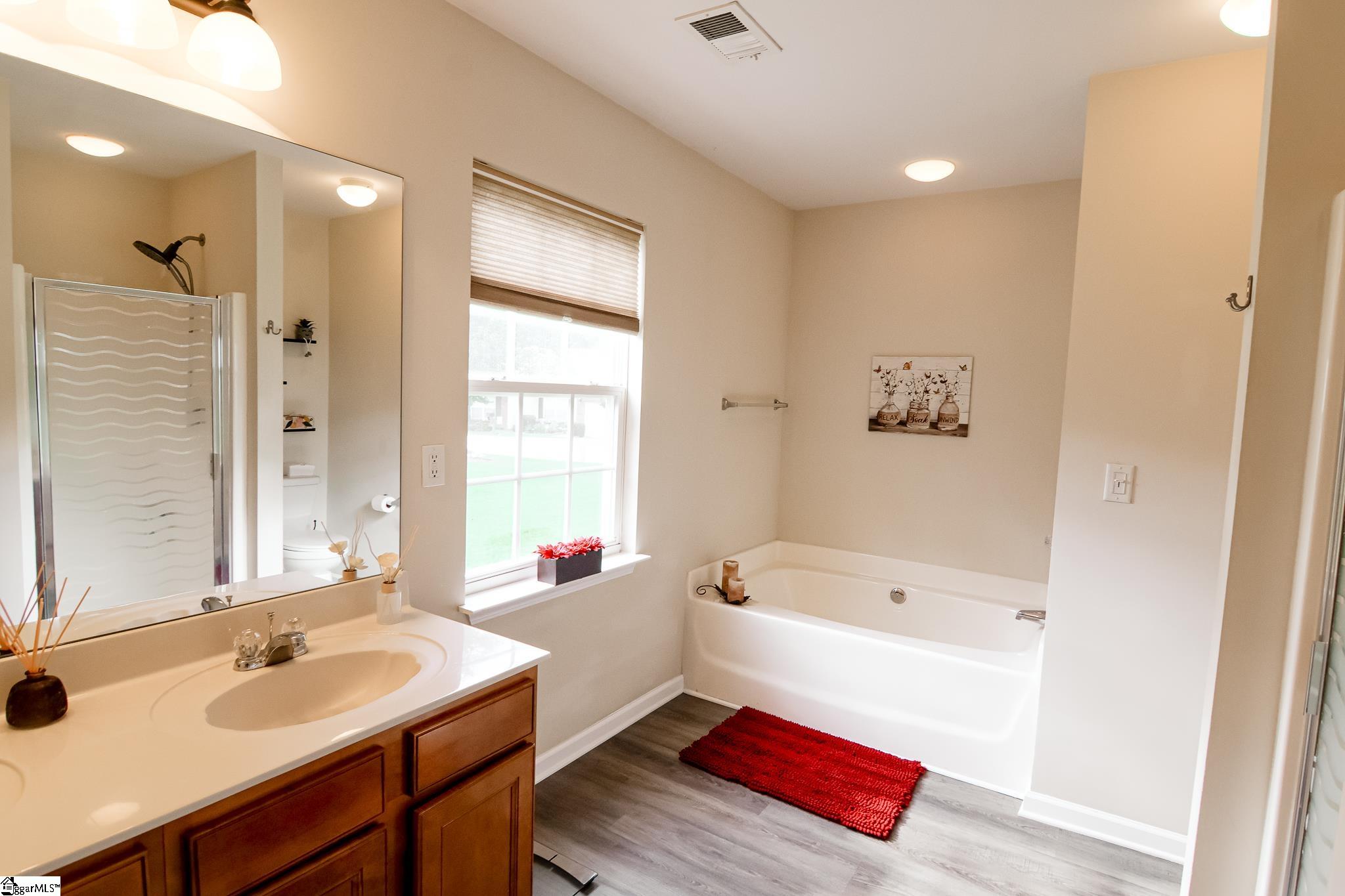 307 Blue Heron Circle Simpsonville, SC 29680